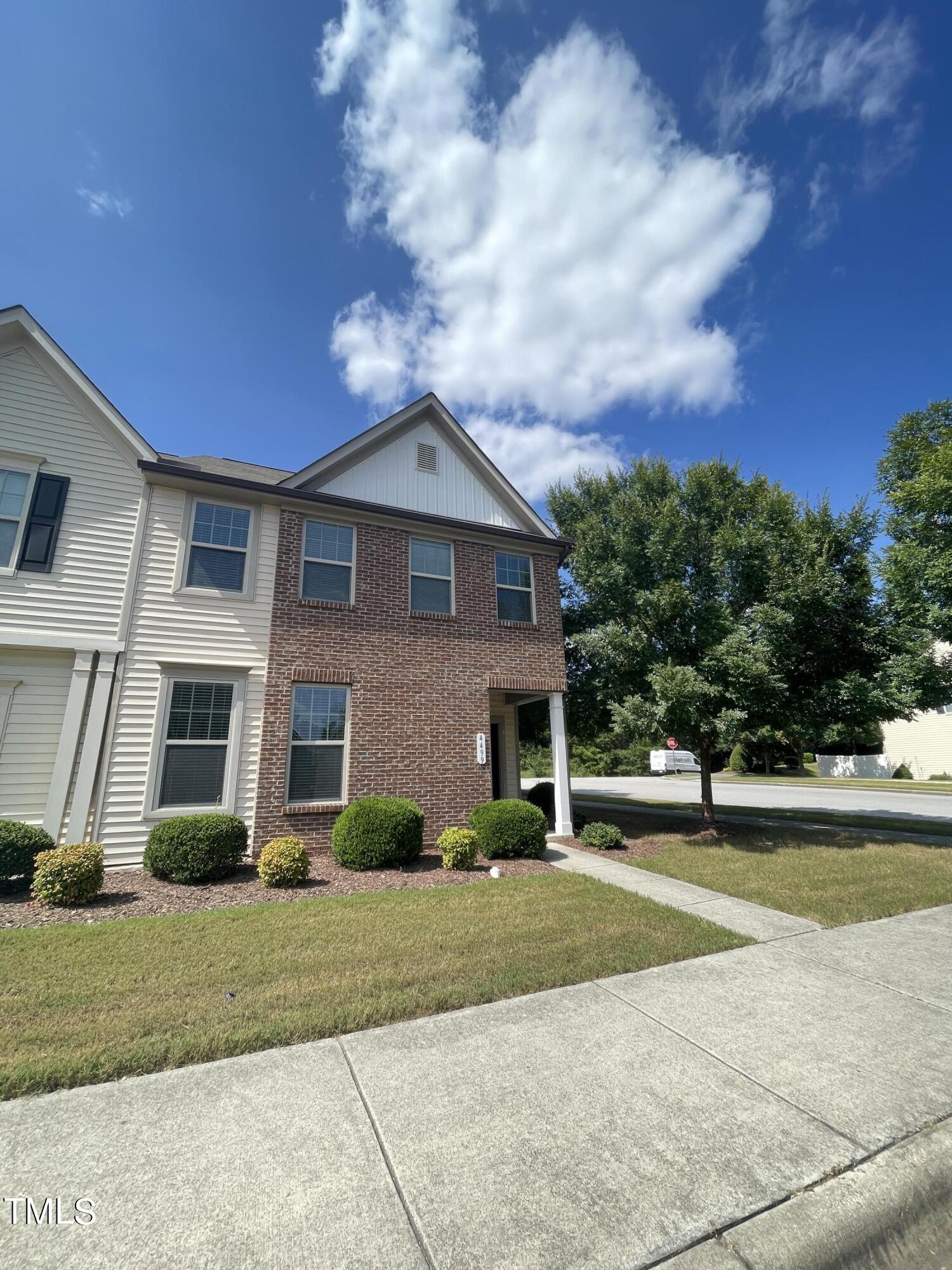 Photo 1 of 27 of 4499 Middletown Drive townhome