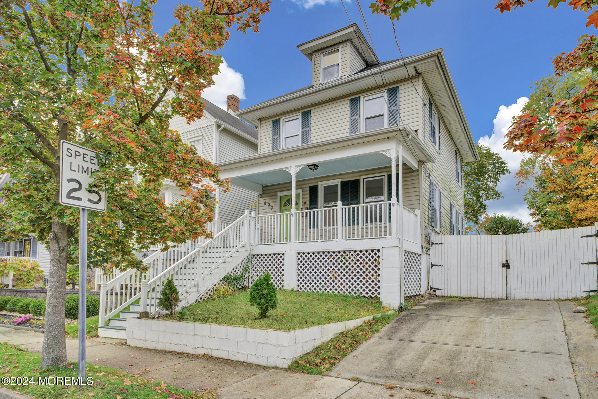 Photo 1 of 30 of 827 Central Avenue house