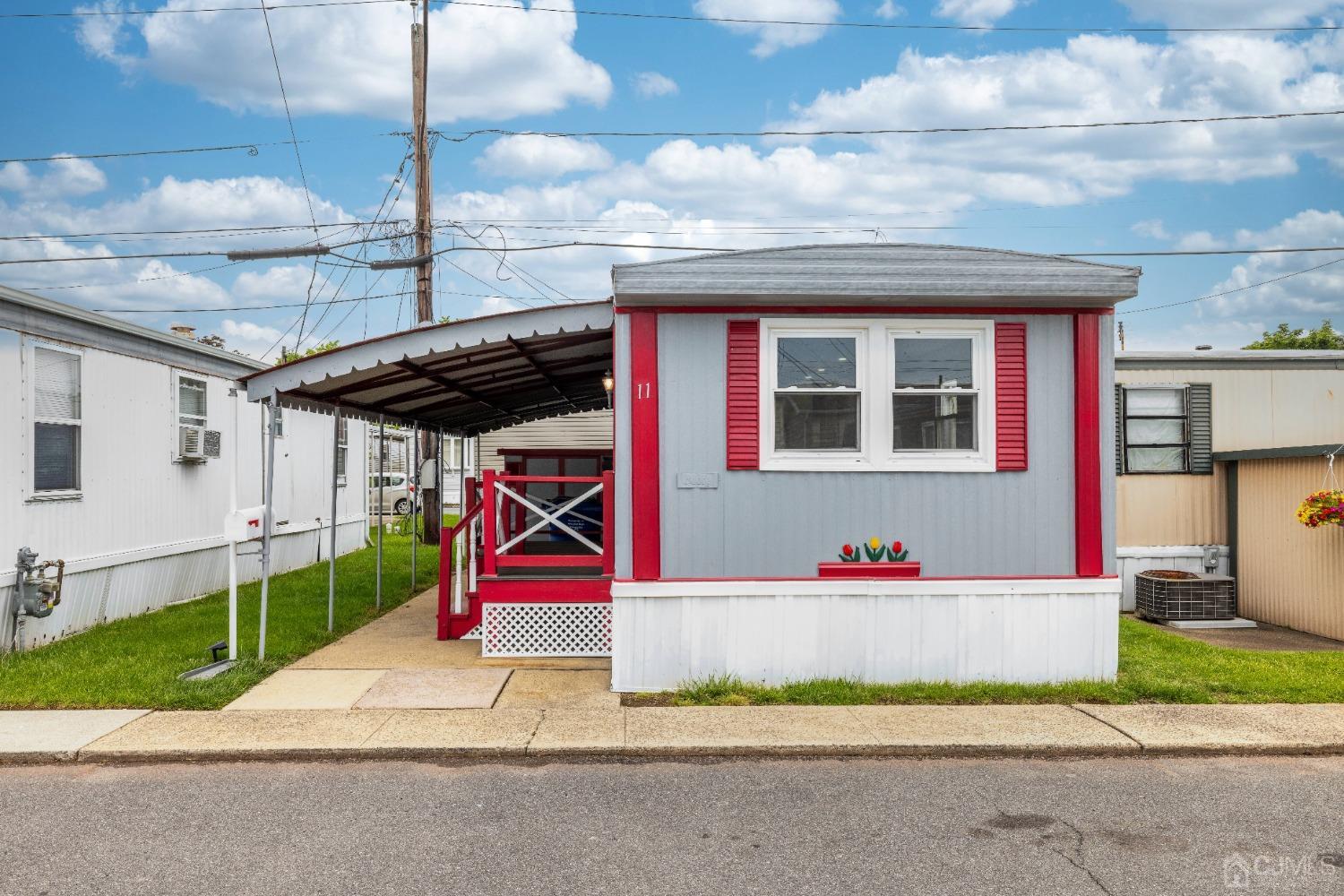 Photo 11 of 12 of 11 Coke Avenue mobile home