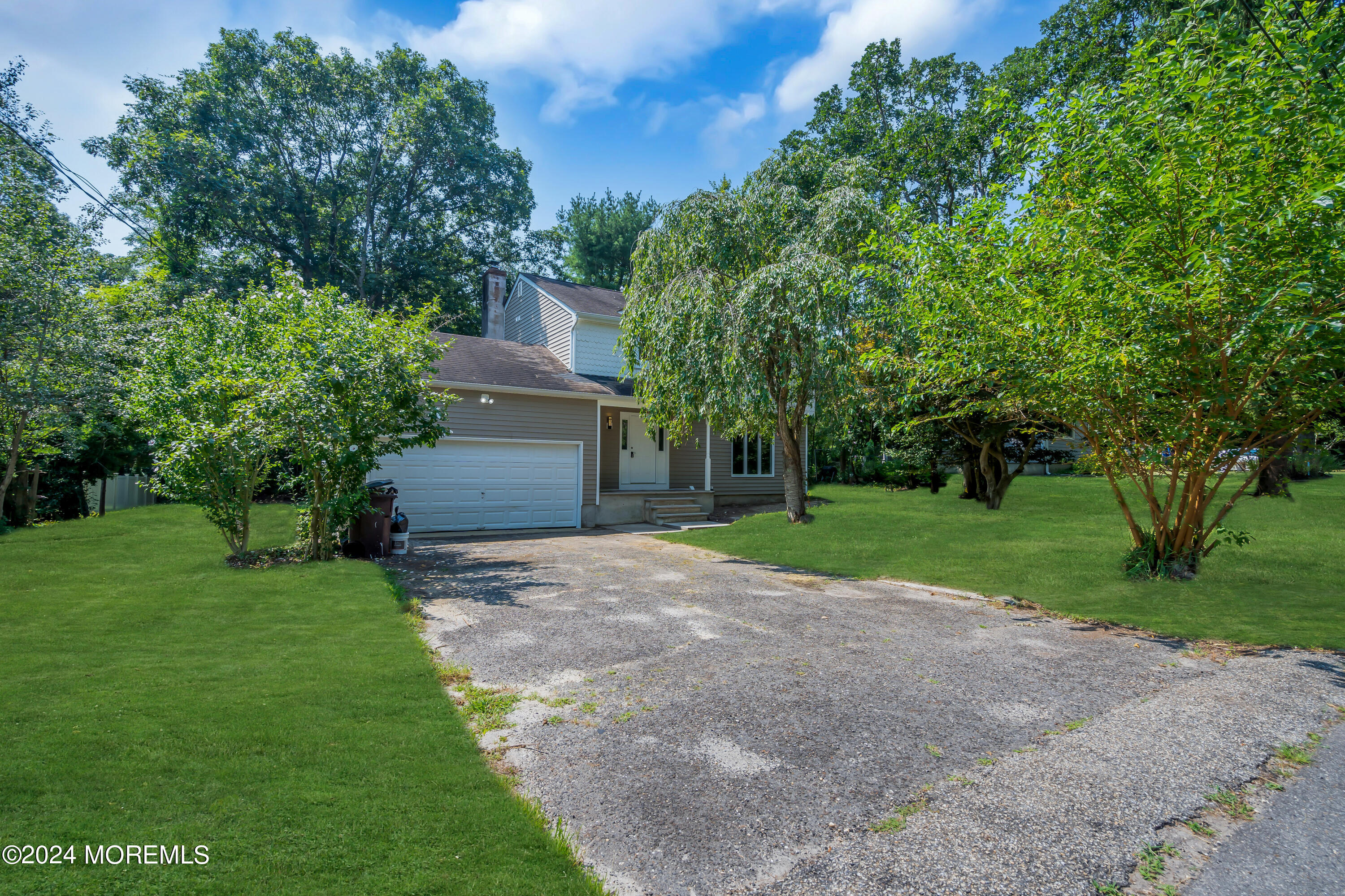 Photo 1 of 33 of 263 Latimer Avenue house