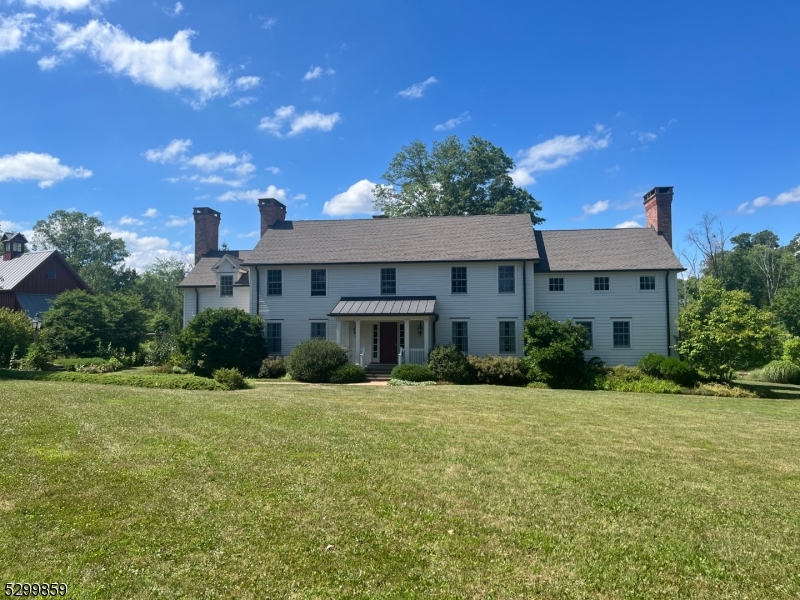 Photo 1 of 10 of 9 Old Farm Lane house