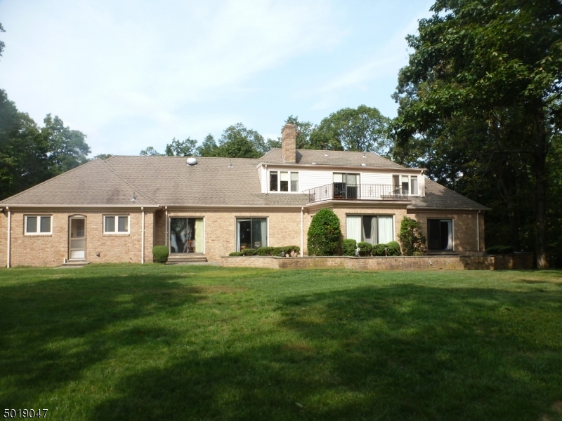 Photo 6 of 19 of 345 Crestmont Rd house