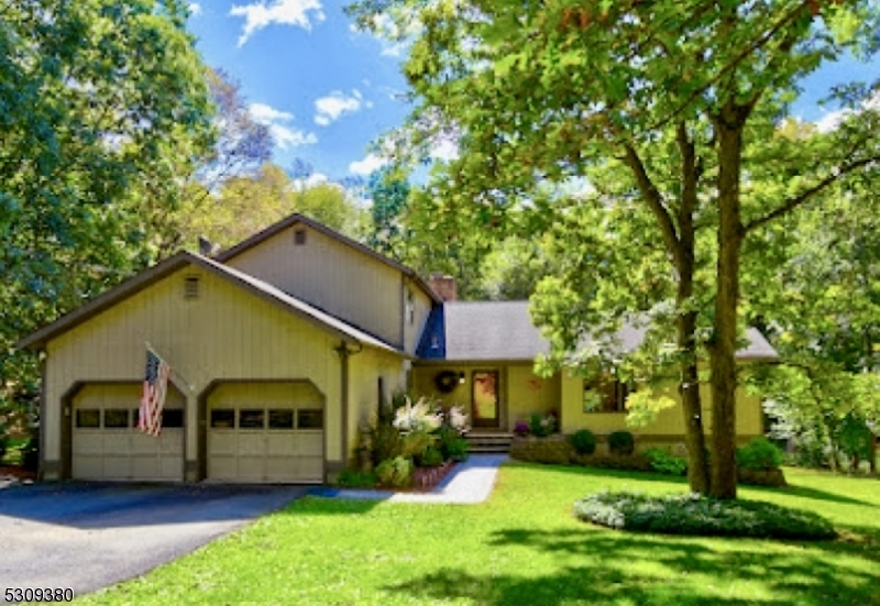 Photo 1 of 4 of 42 Fredonia Rd house