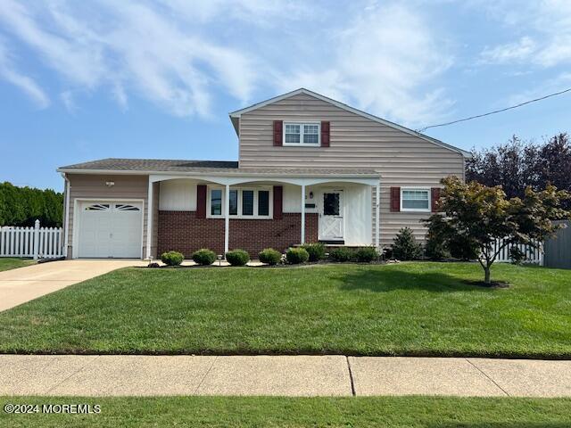 Photo 1 of 21 of 12 Argonne Avenue house