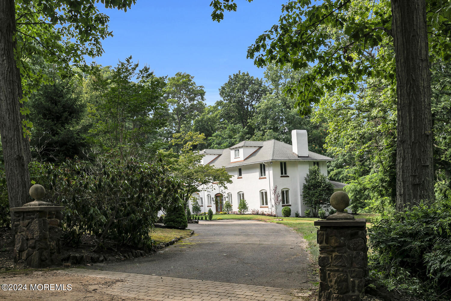 Photo 6 of 58 of 28 Coquette Lane house