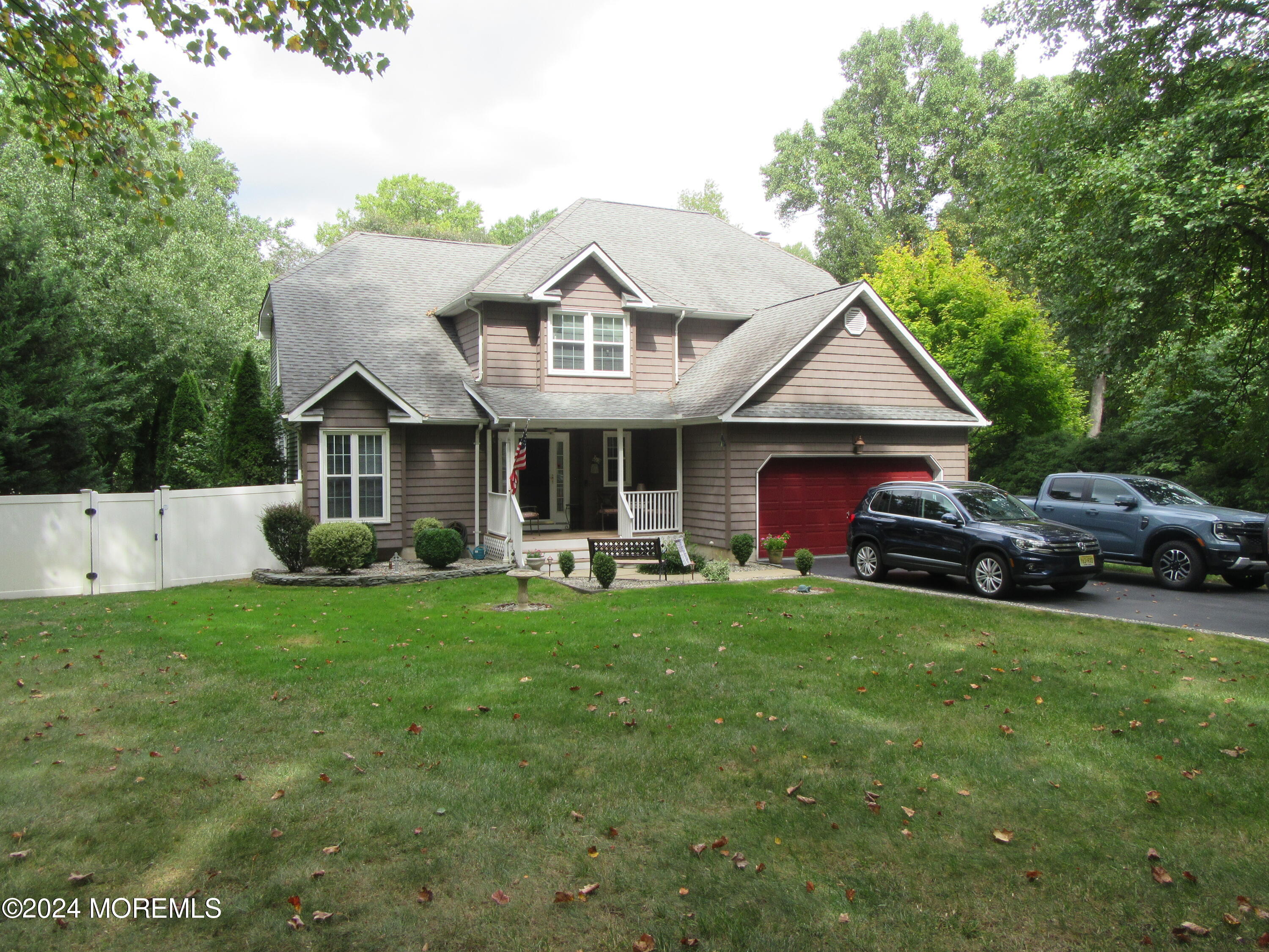 Photo 1 of 27 of 4 Scarlet Oak Court house