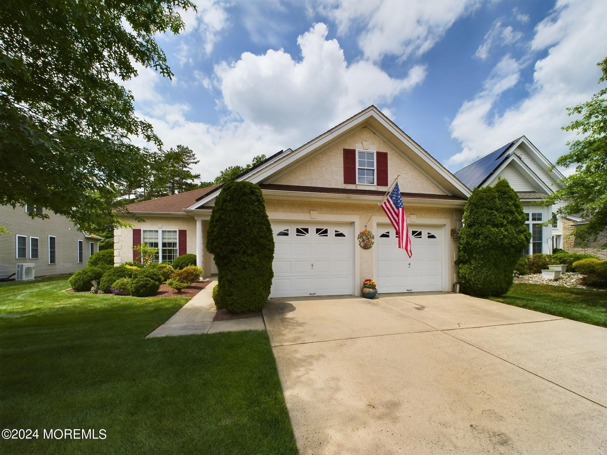 Photo 7 of 41 of 18 Hazeltine Lane condo