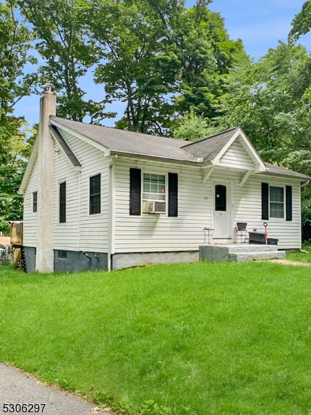 Photo 1 of 1 of 21 Reservoir Rd house