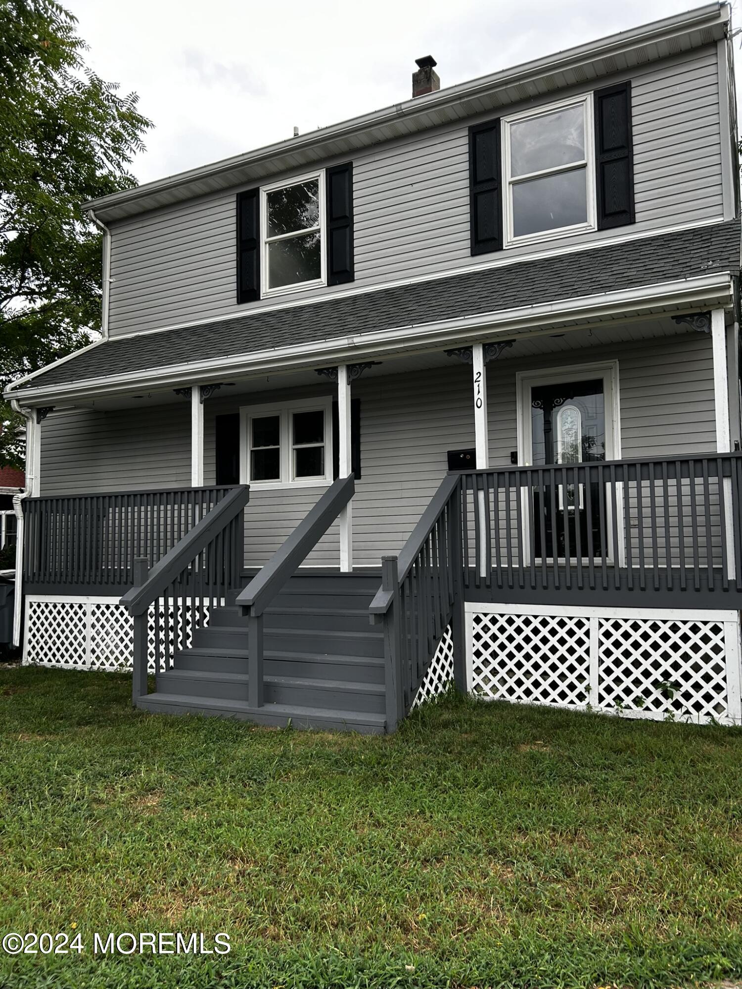 Photo 1 of 33 of 210 Highland Boulevard house