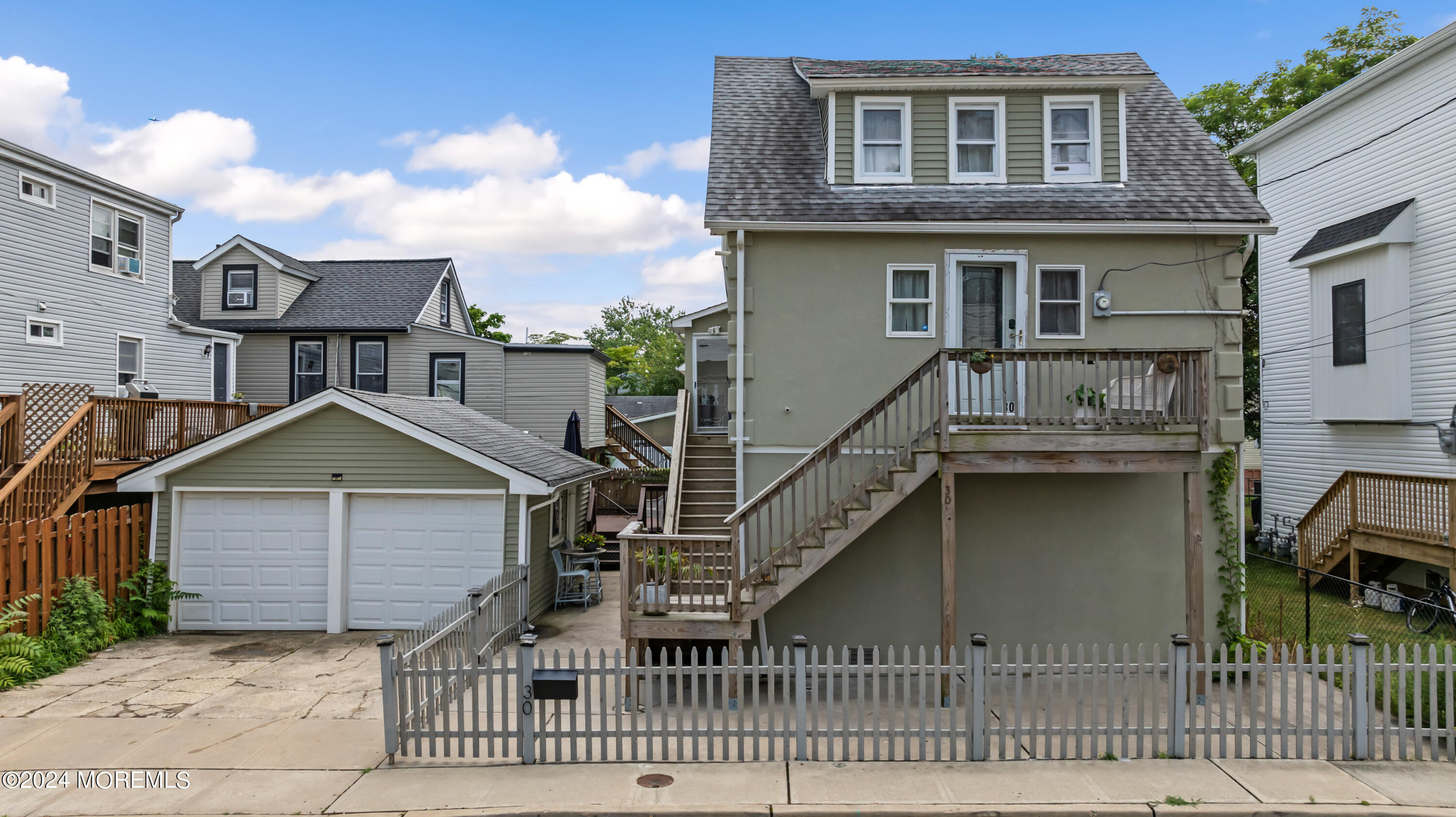 Photo 1 of 29 of 30 E Shore Street house