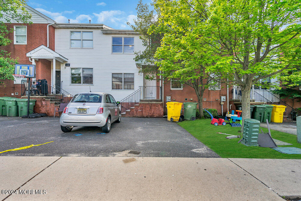 Photo 2 of 45 of 20 Truman Avenue townhome