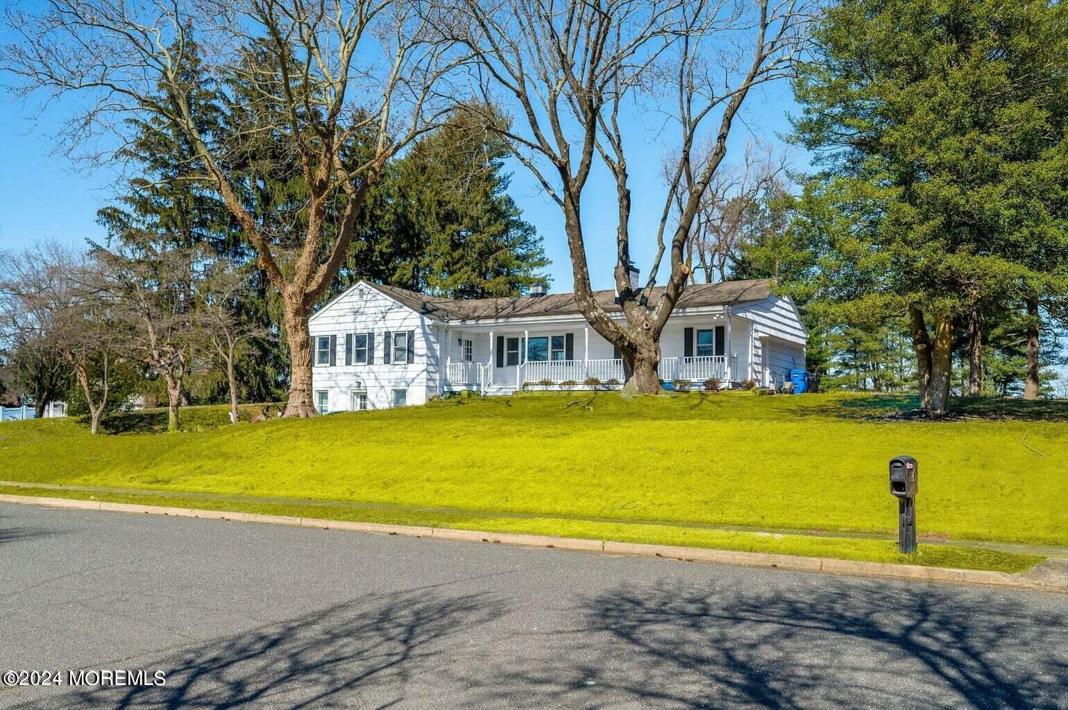 Photo 5 of 34 of 196 Whispering Pines Drive house