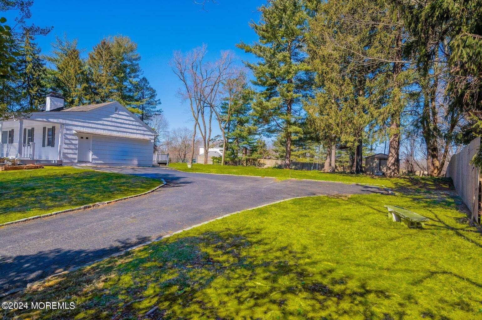 Photo 9 of 34 of 196 Whispering Pines Drive house