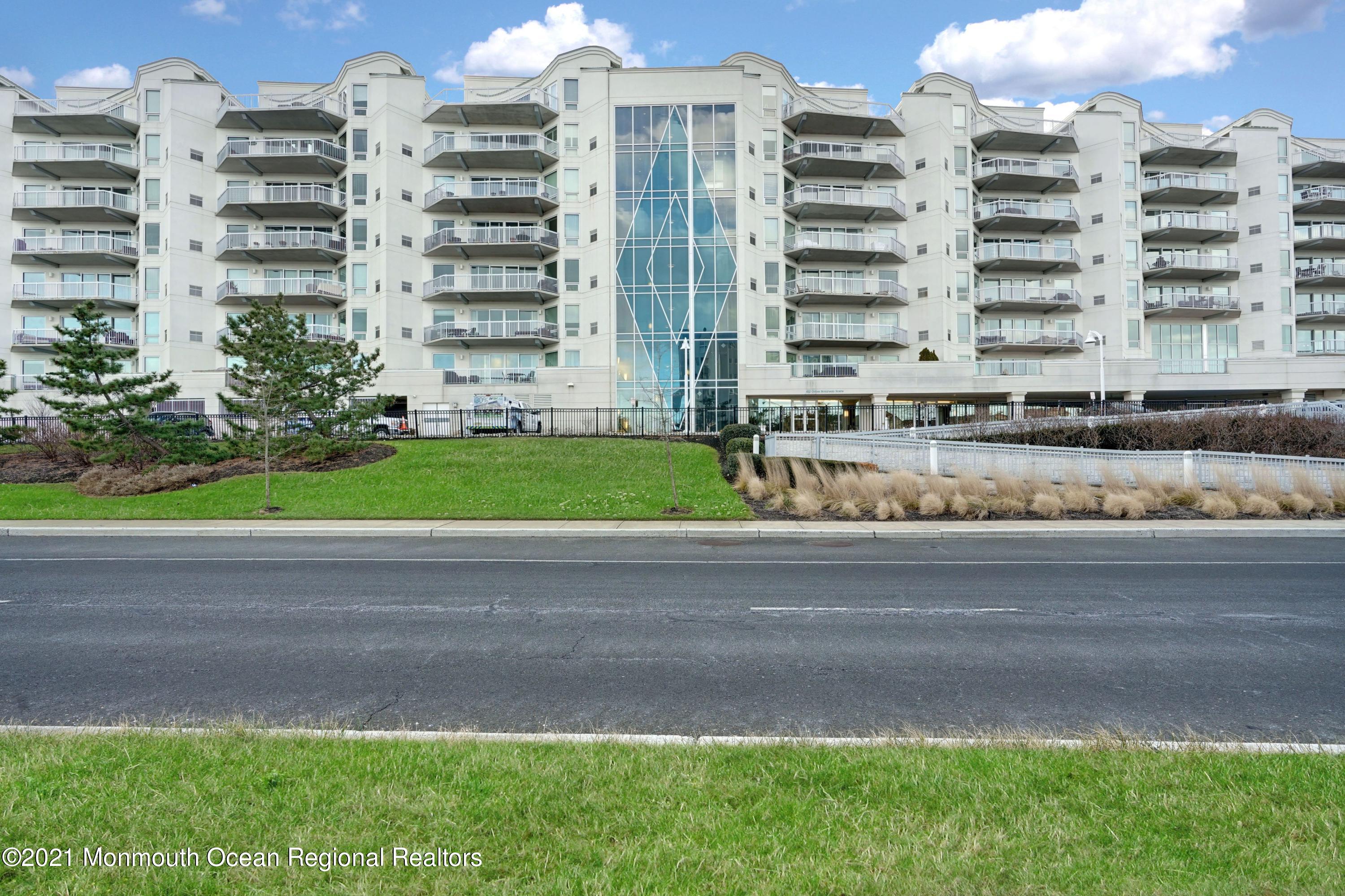 Photo 2 of 47 of 432 Ocean Boulevard 509 condo