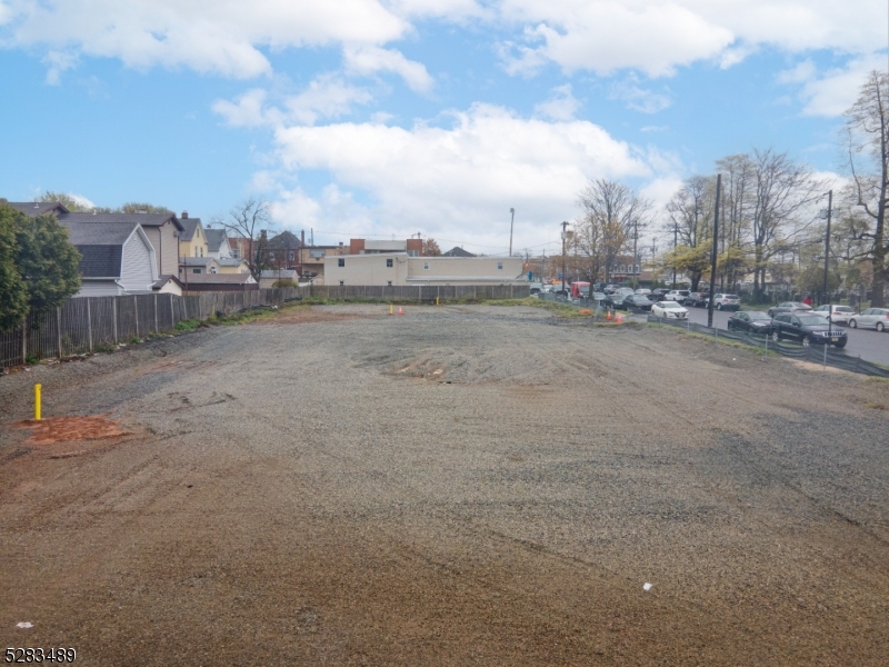 Photo 6 of 21 of 571 New York Ave land