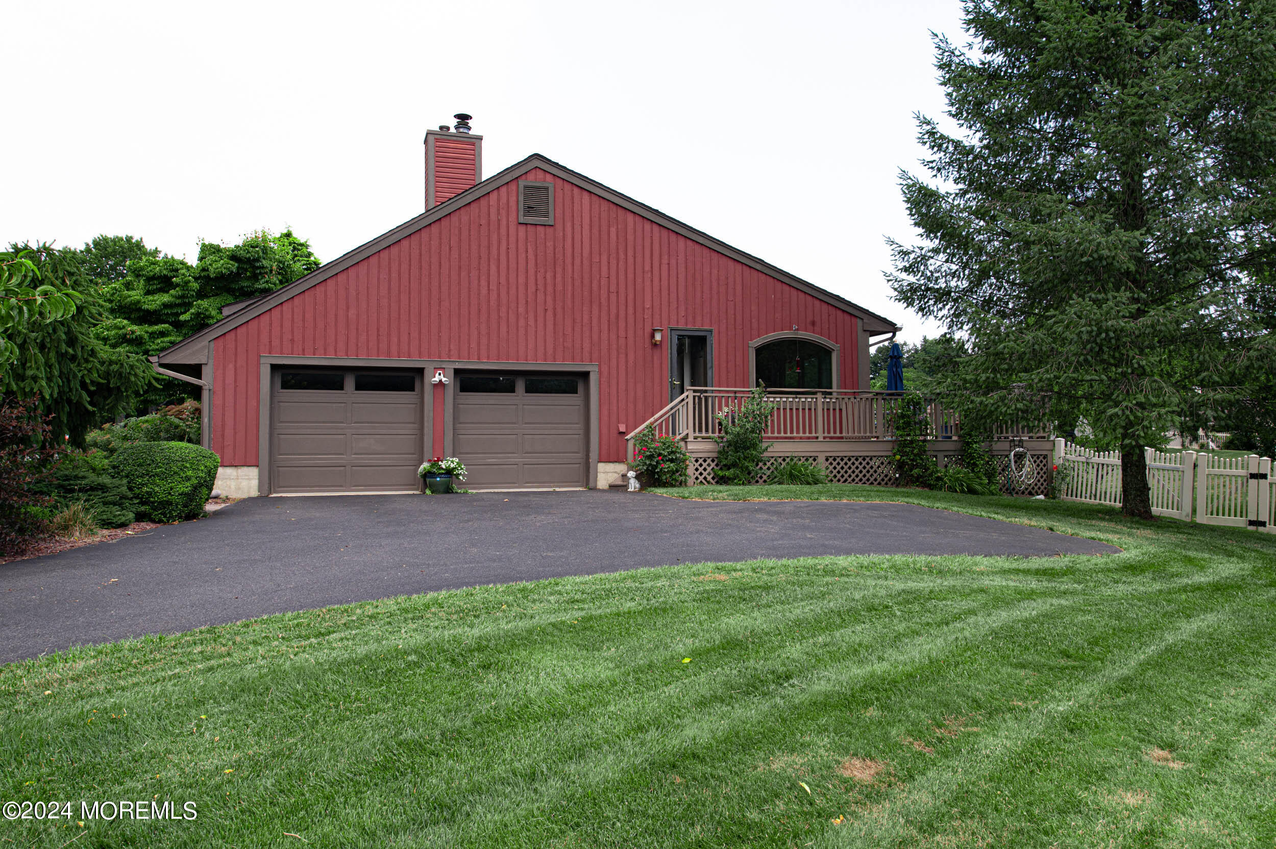 Photo 71 of 101 of 8 Brandywine Way house