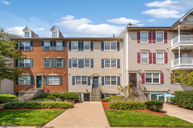 Photo 6 of 7 of 8 Colgate Dr townhome