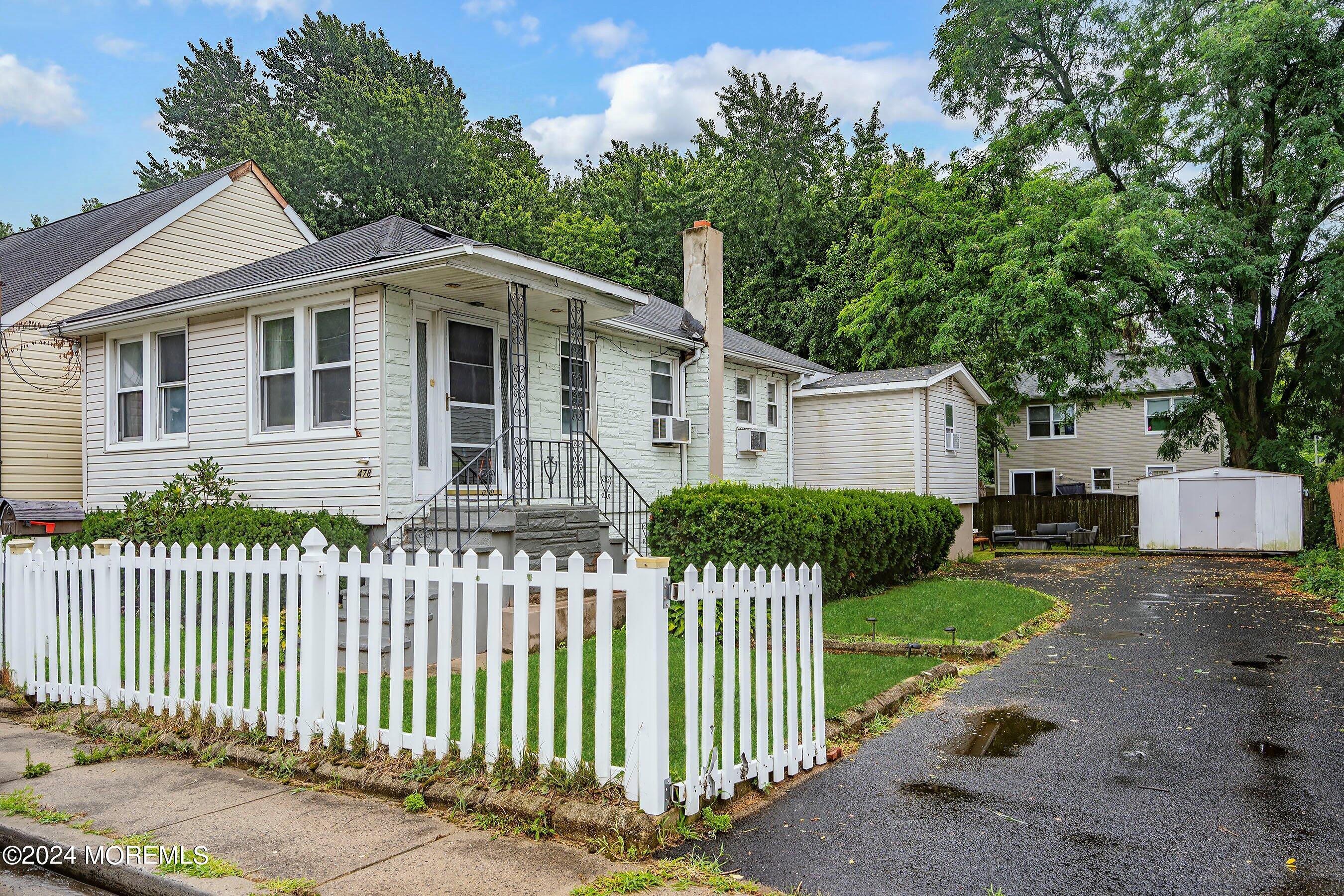 Photo 1 of 18 of 478 Center Avenue house