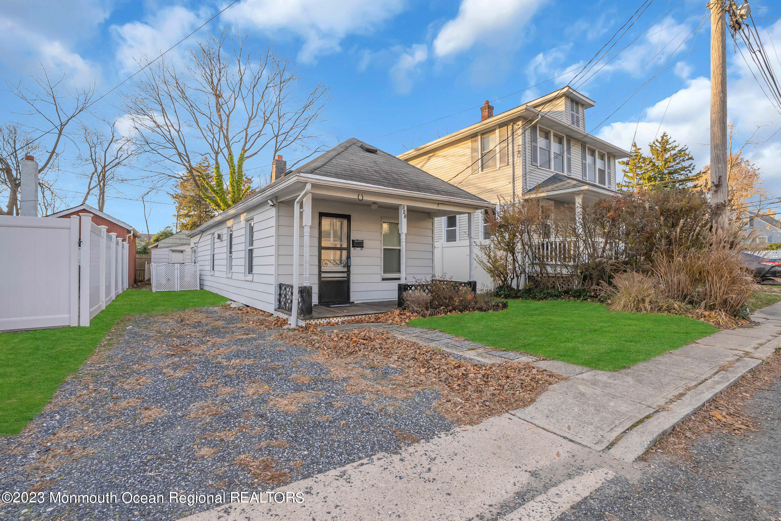 Photo 2 of 10 of 328 Elberon Boulevard house