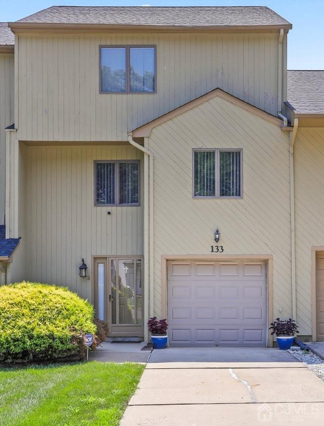 Photo 1 of 30 of 133 Redpine Loop Loop townhome