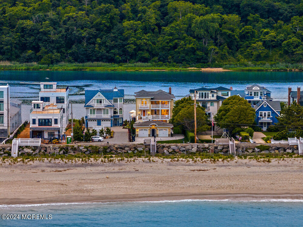 Photo 139 of 153 of 318 Ocean Avenue house