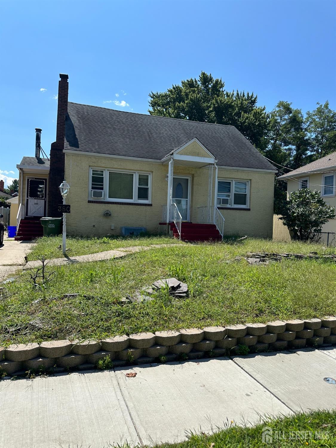 Photo 2 of 4 of 380 Lorraine Avenue house