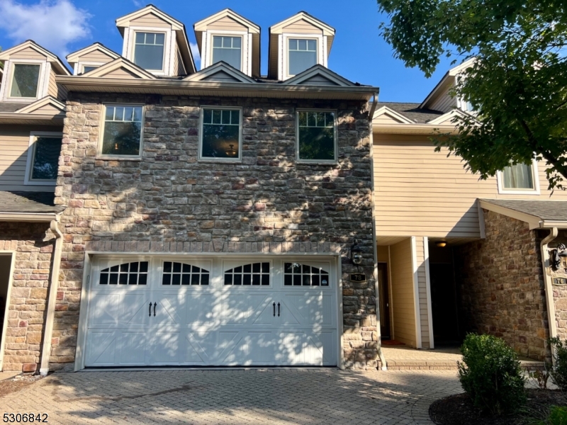 Photo 1 of 1 of 78 Eggers Ct townhome