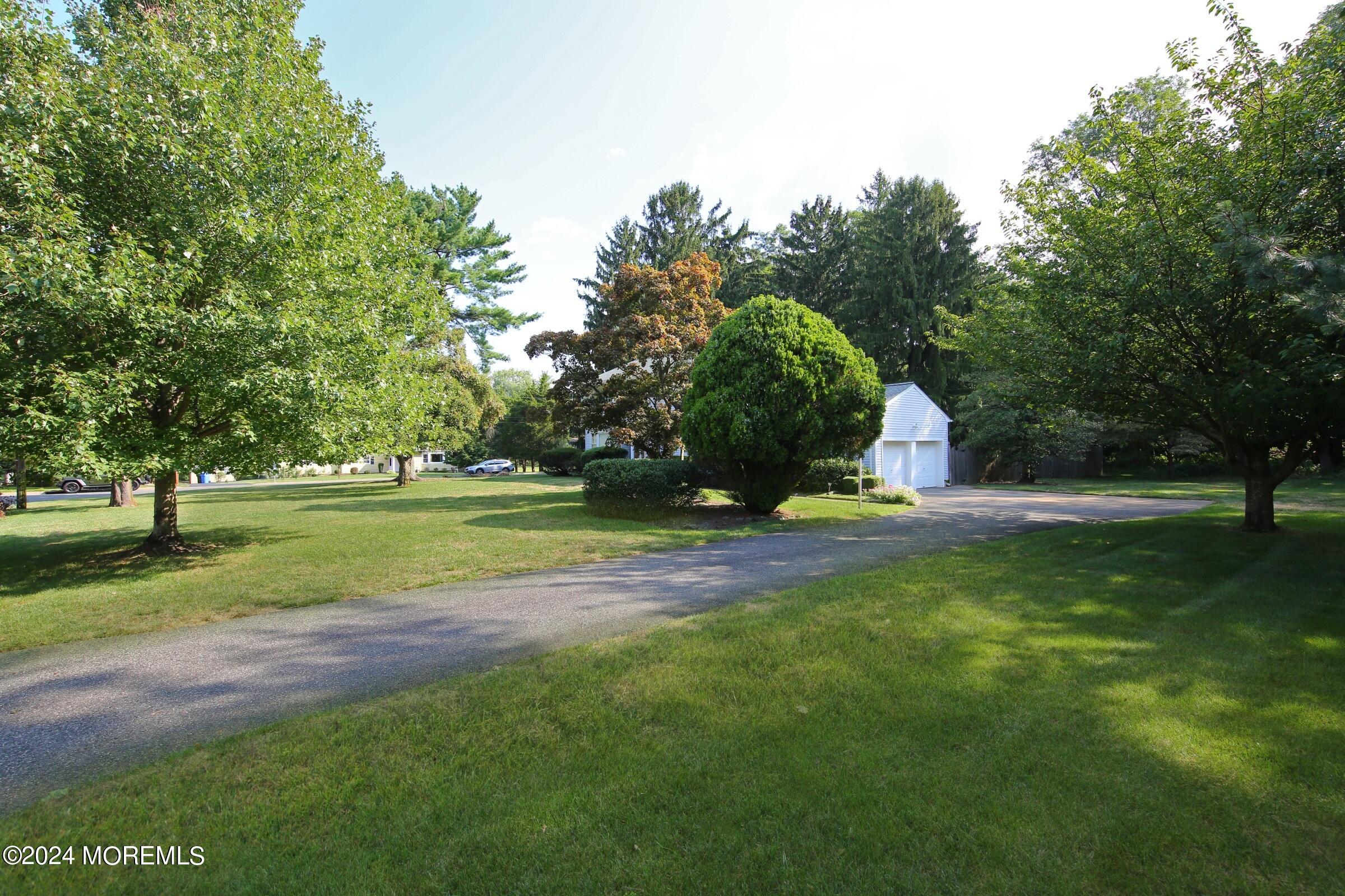 Photo 4 of 43 of 63 Partridge Lane house