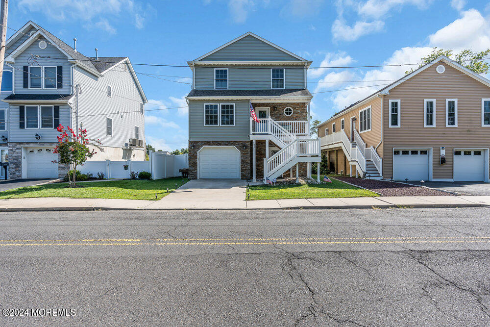 Photo 55 of 62 of 822 Jersey Avenue house