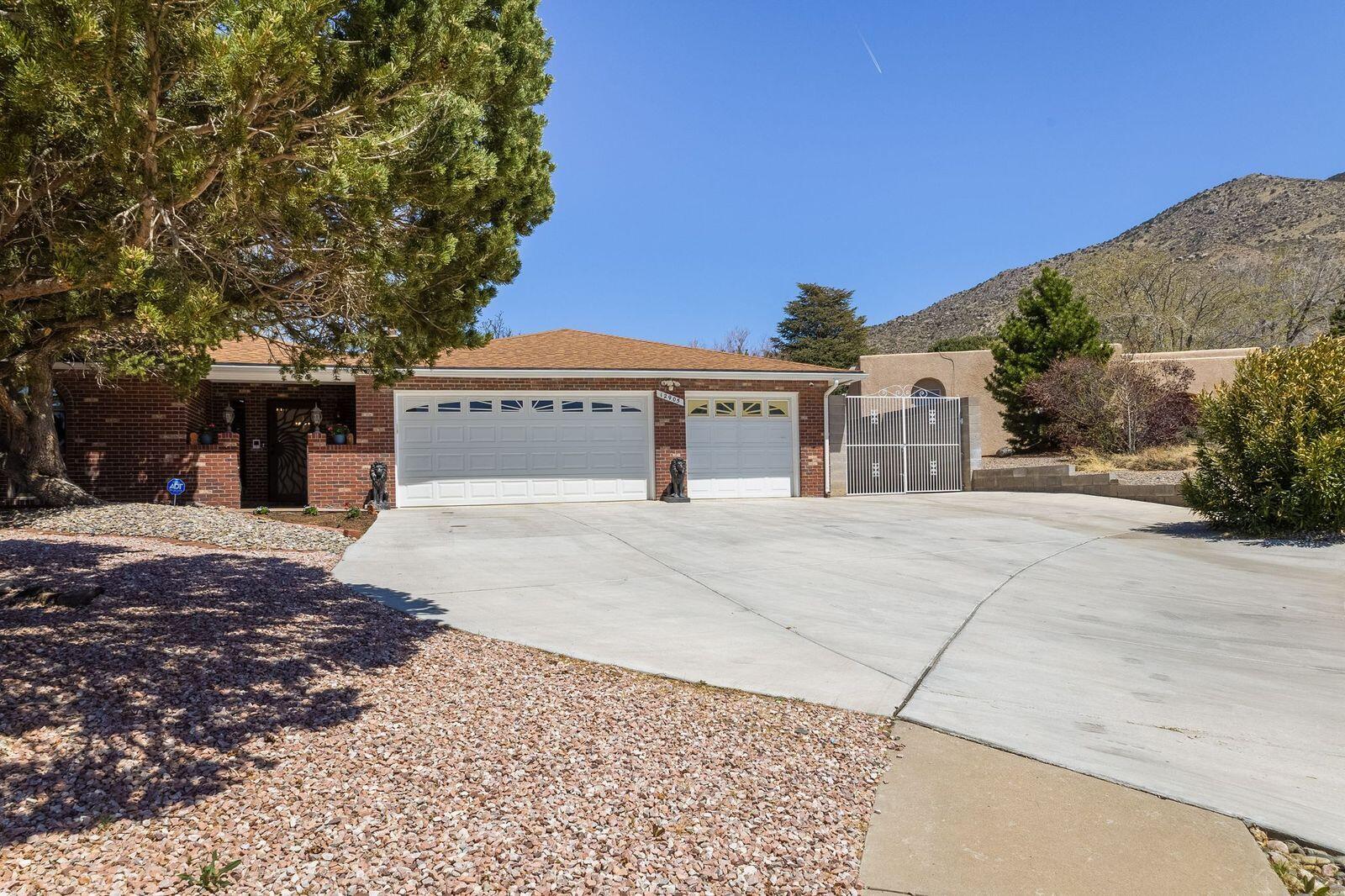 Photo 1 of 20 of 12905 Tierra Montanosa Court NE house