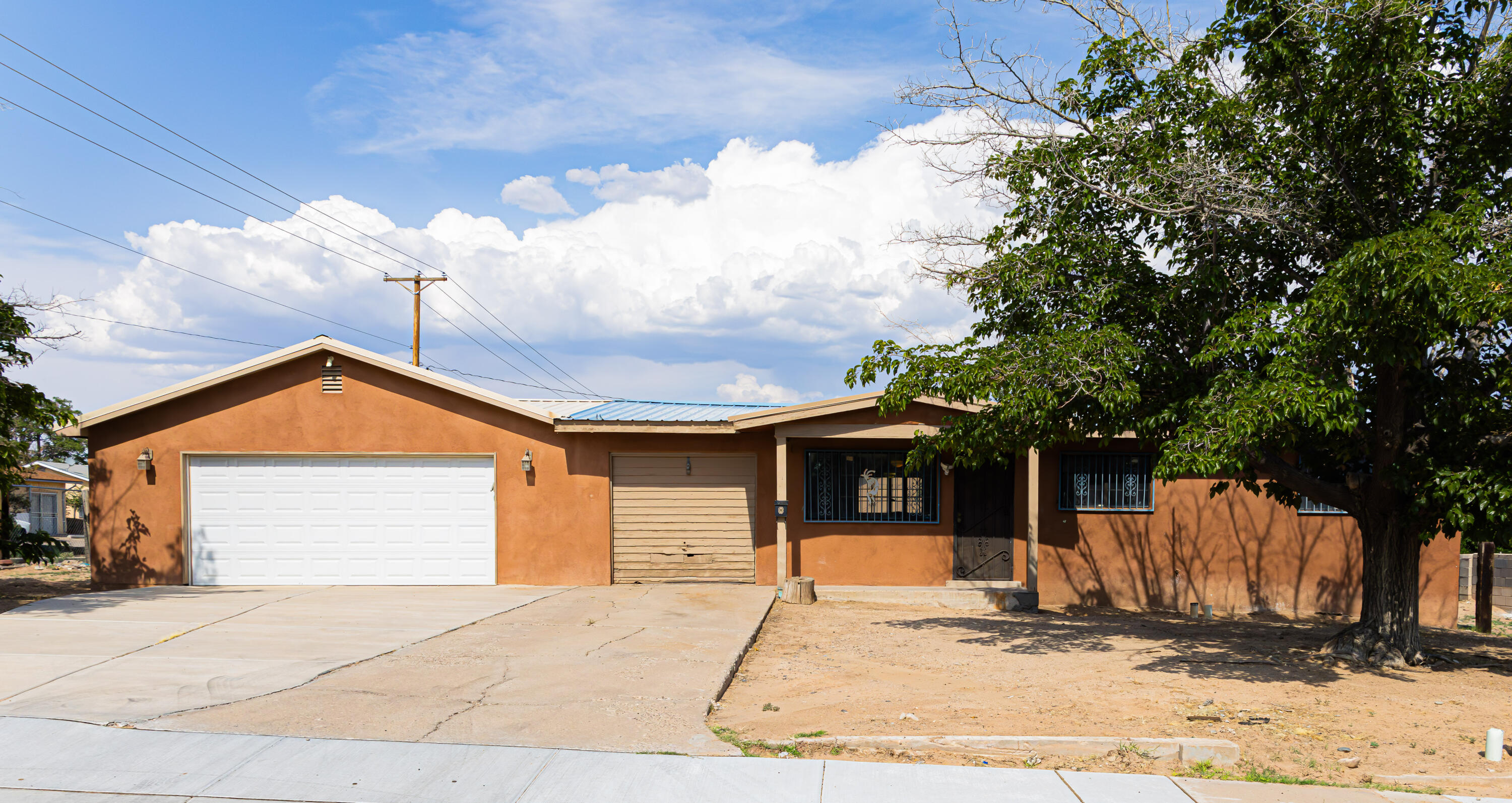 Photo 2 of 22 of 300 64th Street SW house