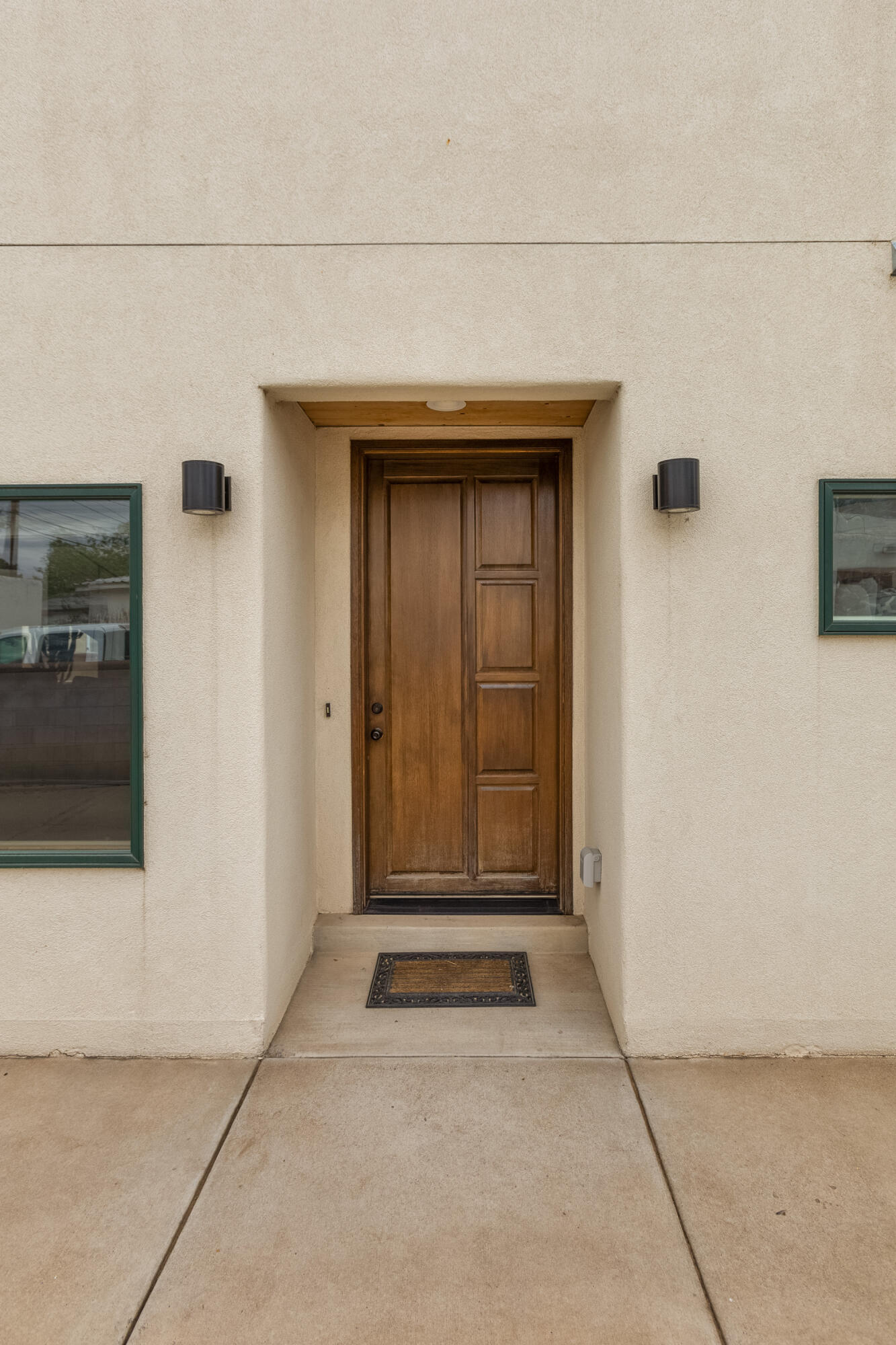 Photo 3 of 34 of 224 Solano Drive NE townhome