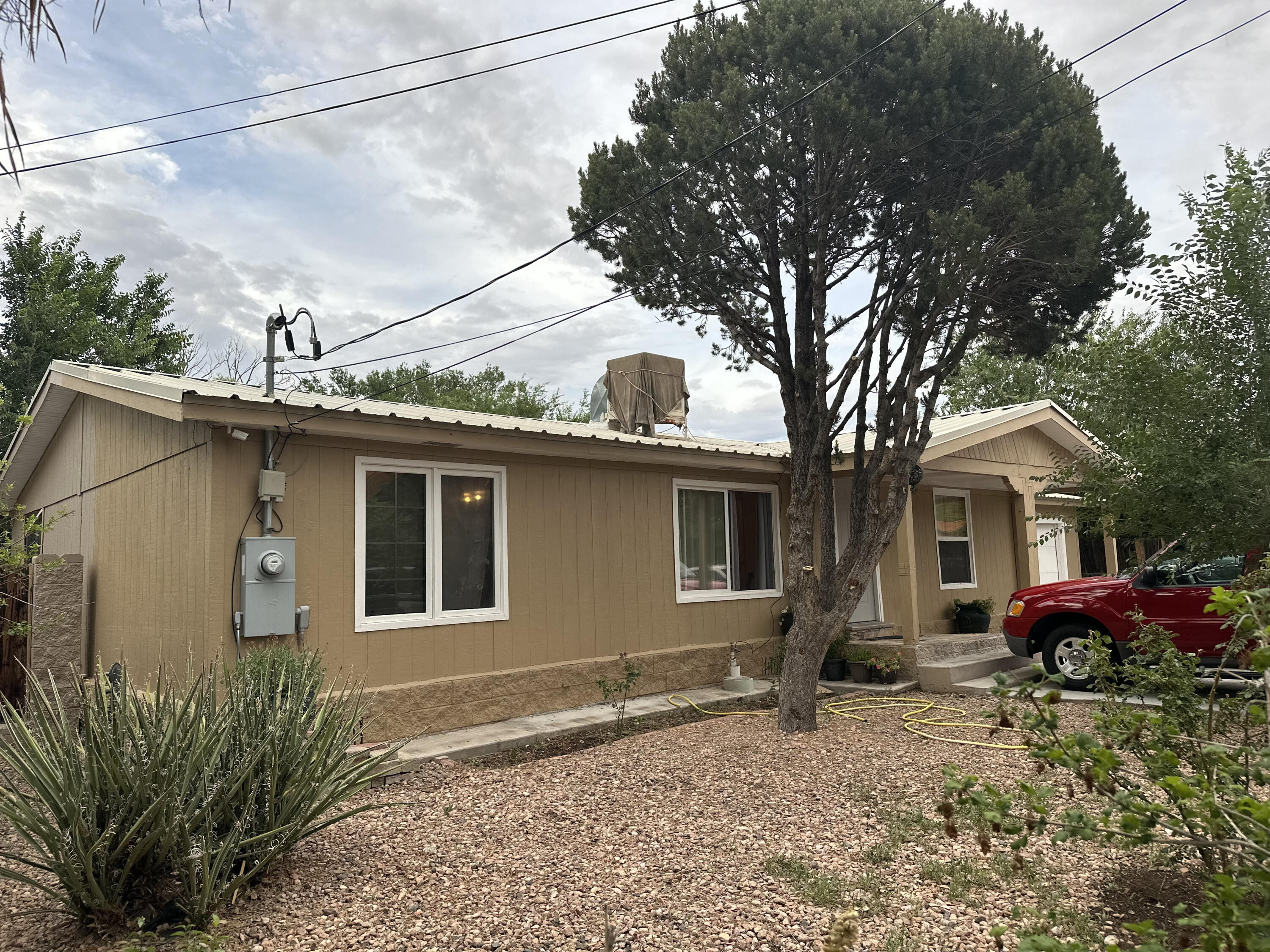 Photo 1 of 17 of 2909 Leopoldo Road NW mobile home