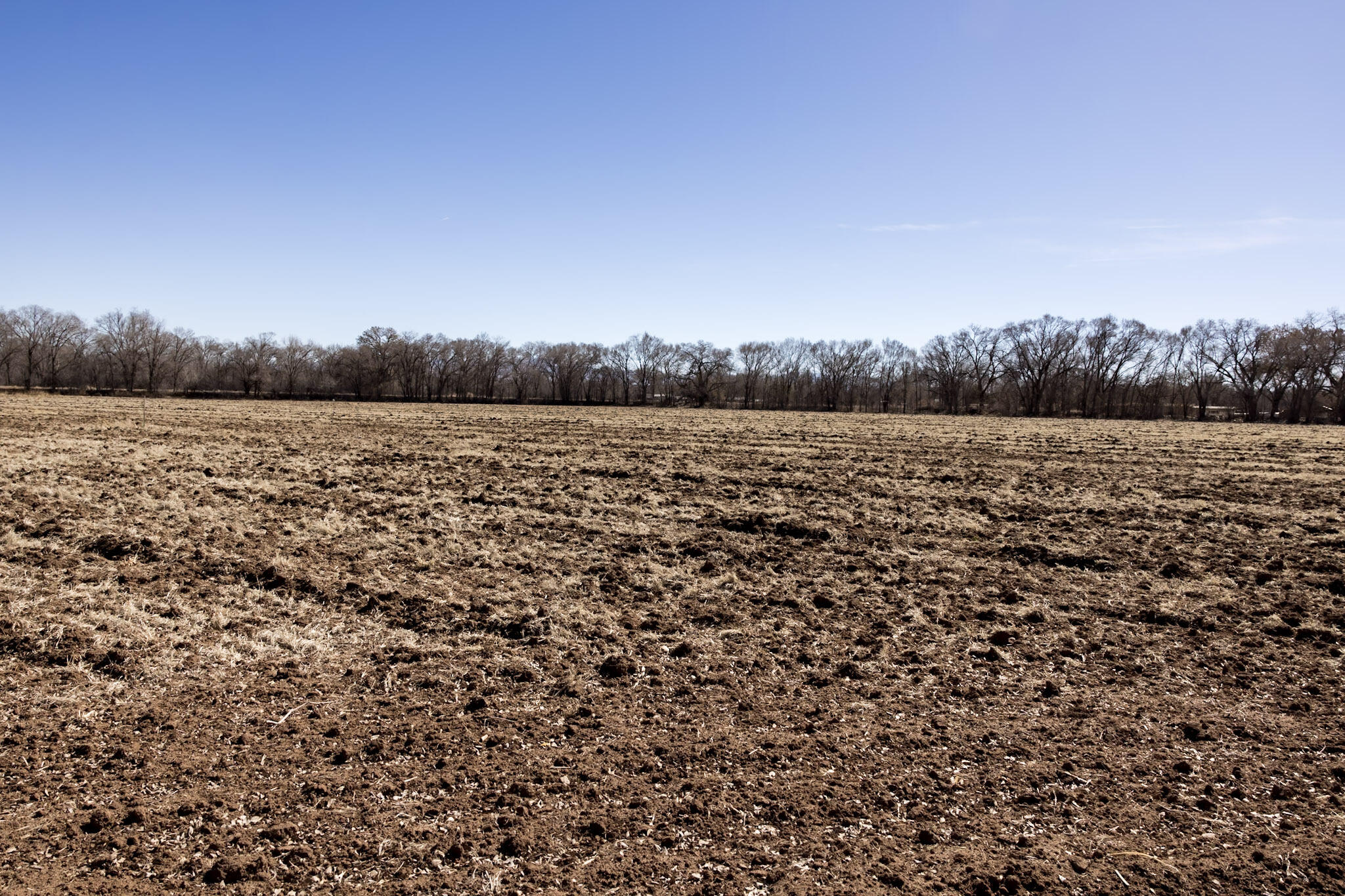 Photo 8 of 36 of 6830 Isleta Boulevard SW land