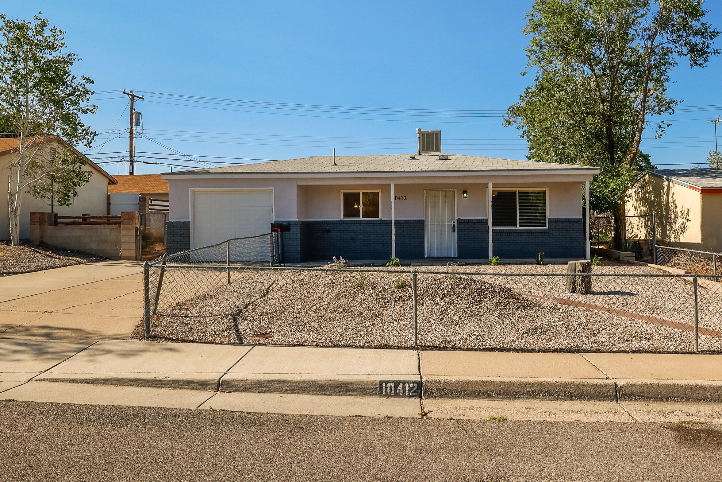 Photo 1 of 23 of 10412 Woodland Avenue NE house