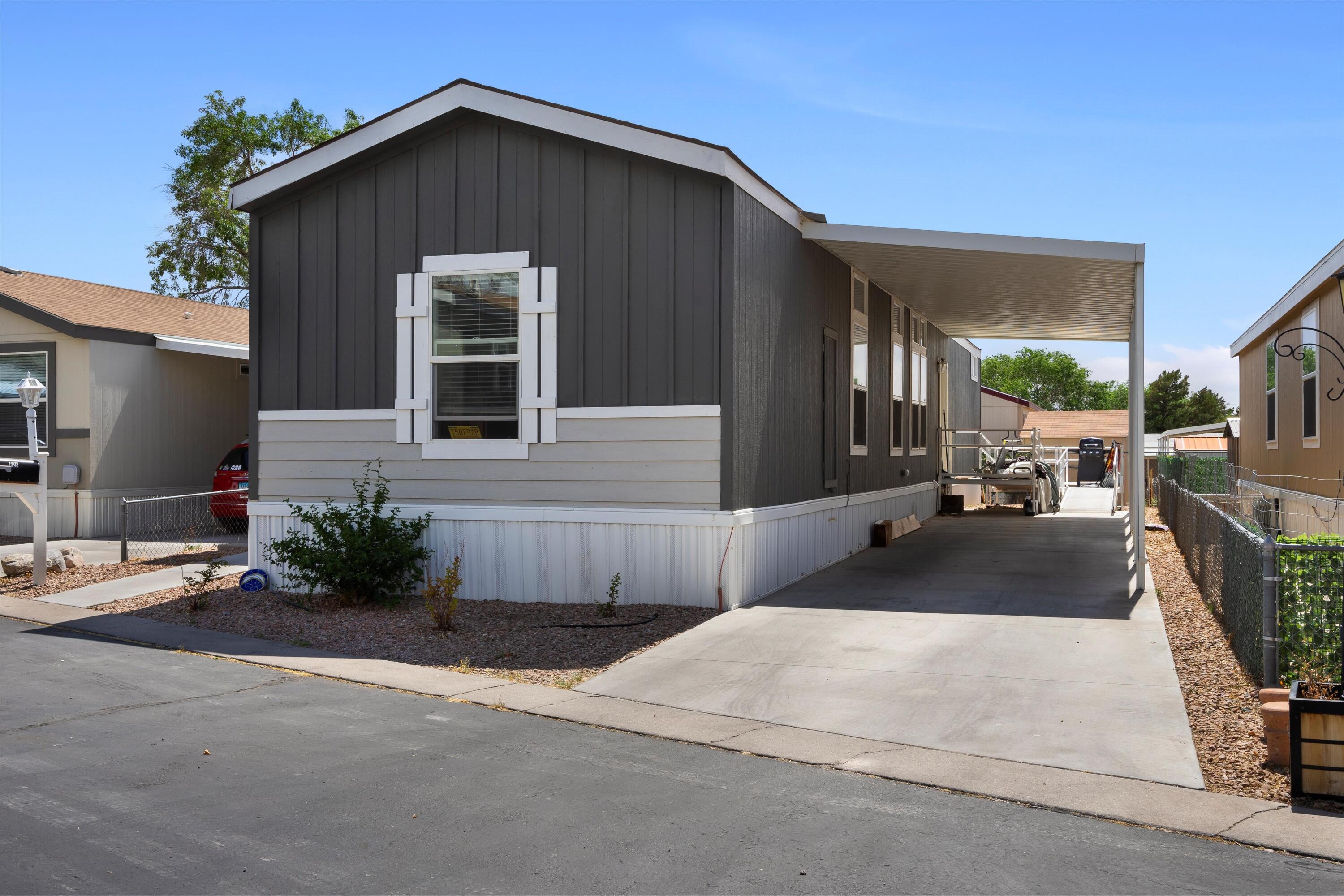 Photo 19 of 24 of 625 Fox Lane SE mobile home