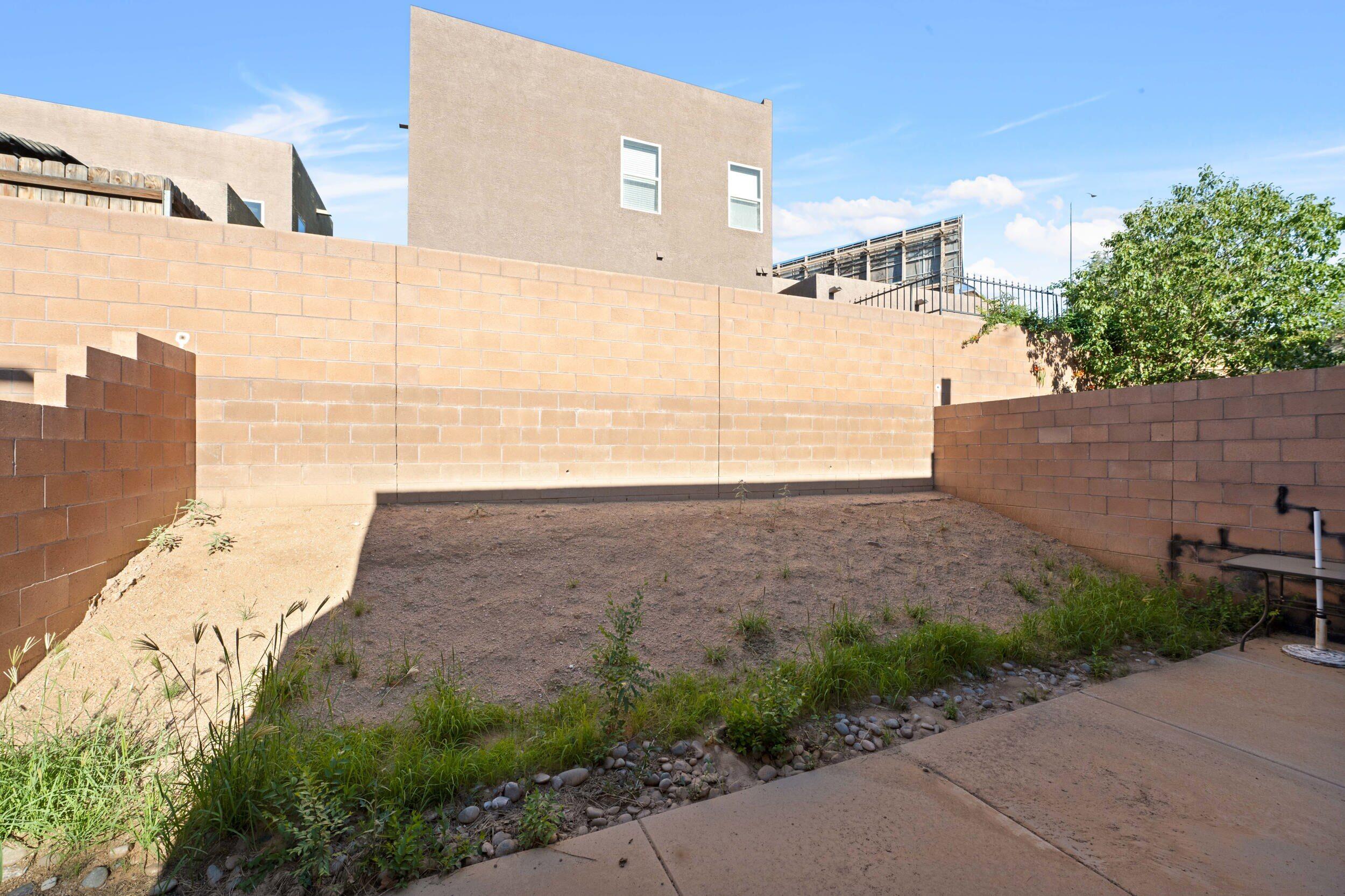 Photo 19 of 21 of 908 Sellers Drive NE townhome