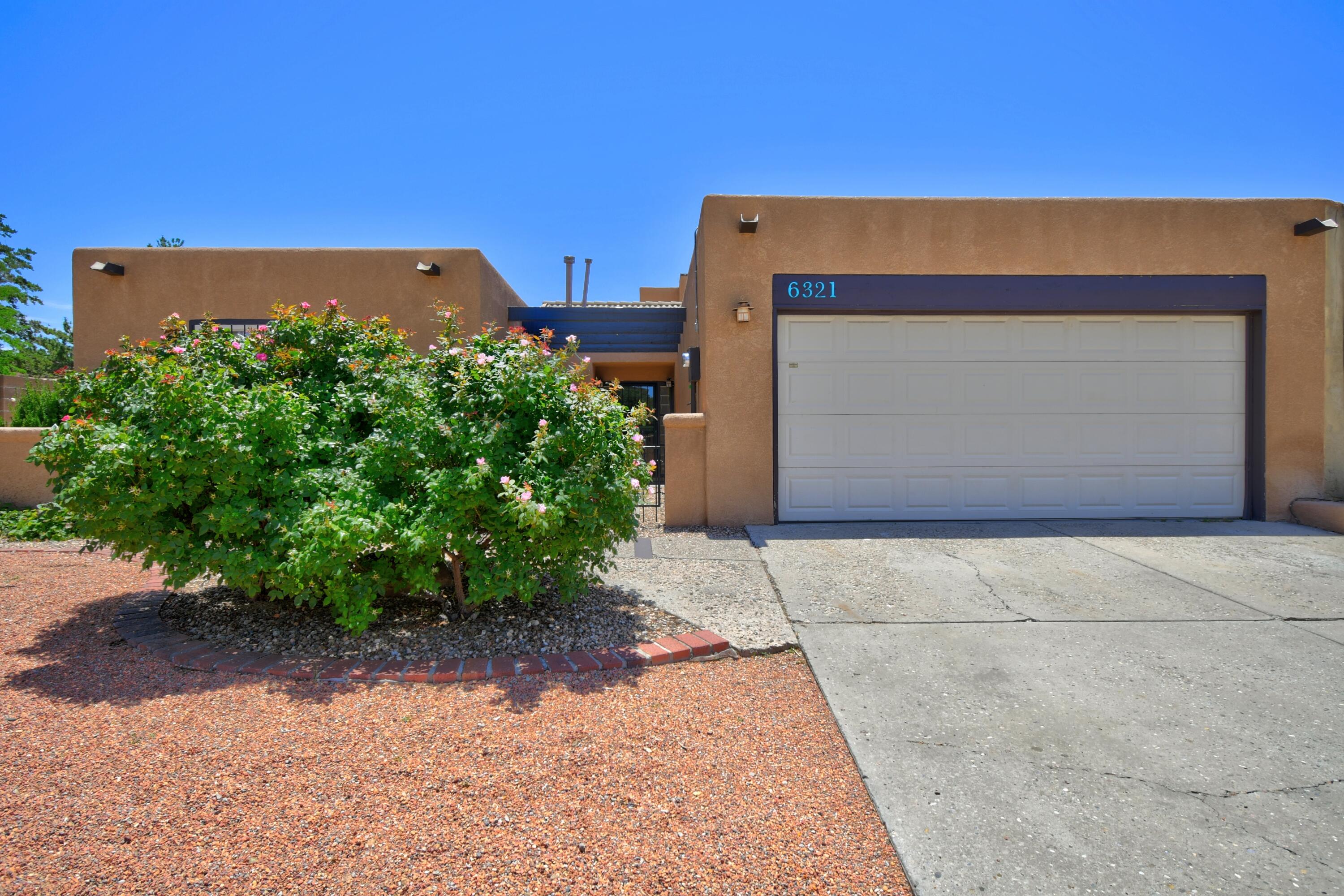 Photo 1 of 30 of 6321 Admiral Rickover Drive NE townhome