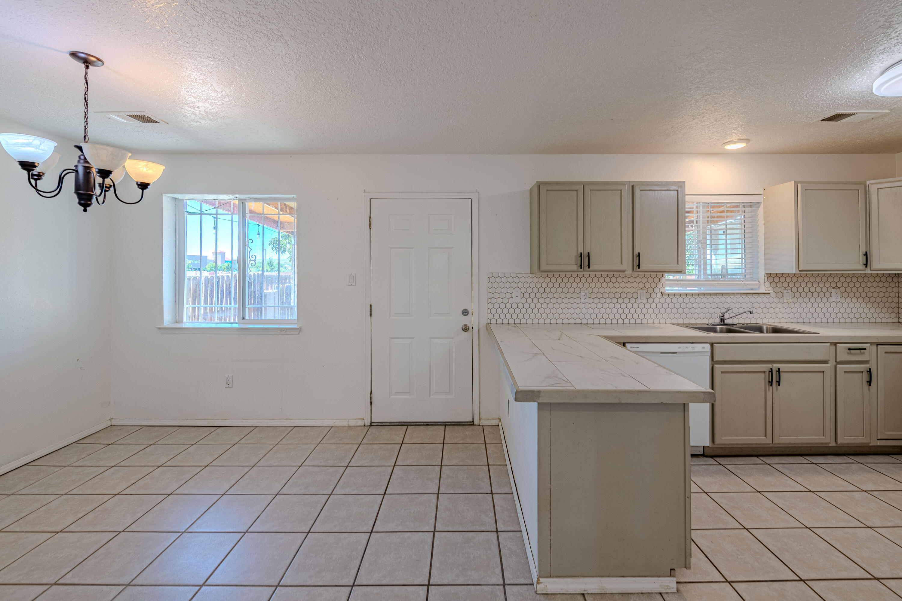 Photo 6 of 49 of 2605 Alamogordo Drive NW townhome