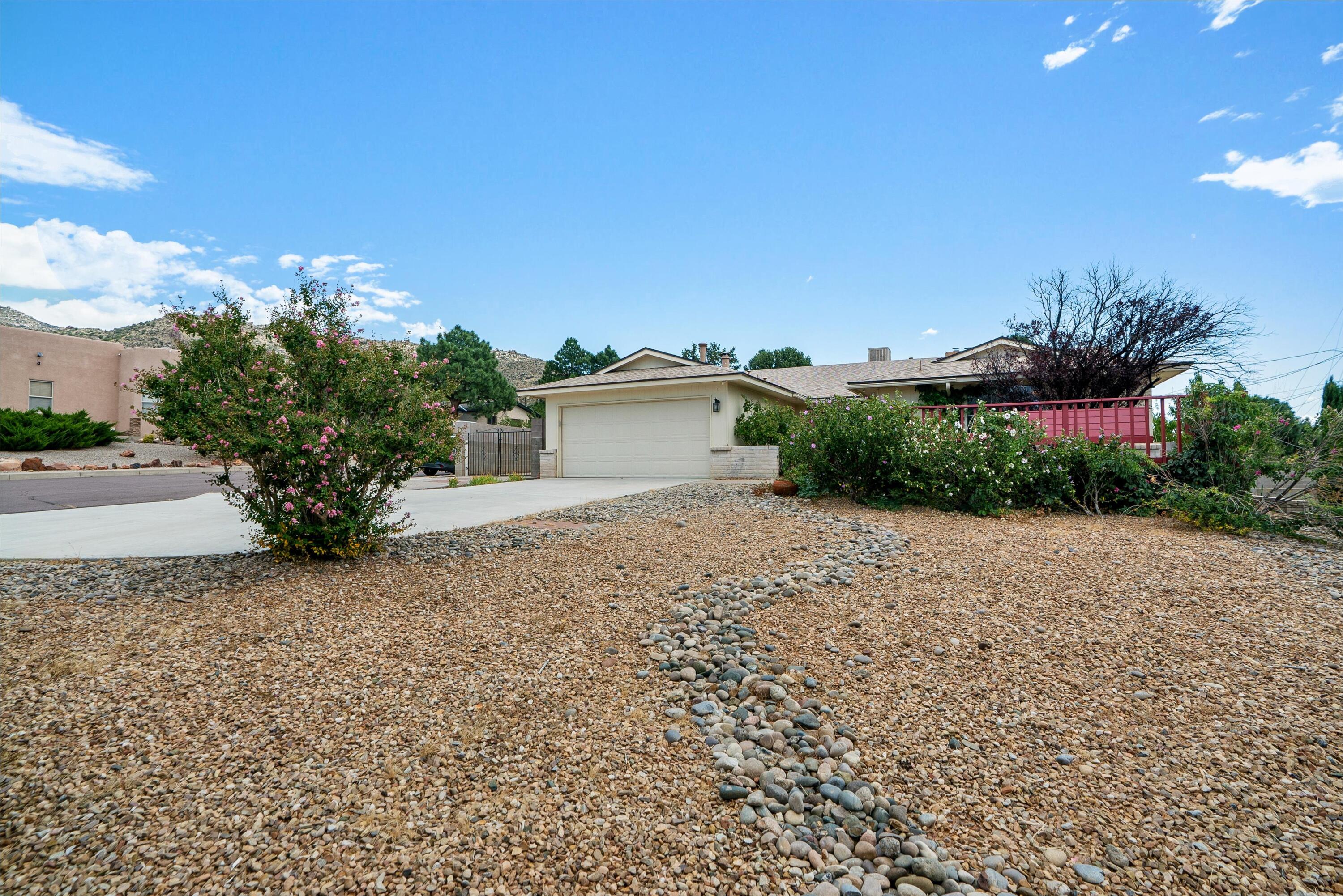 Photo 4 of 47 of 14208 Encantado Road NE house