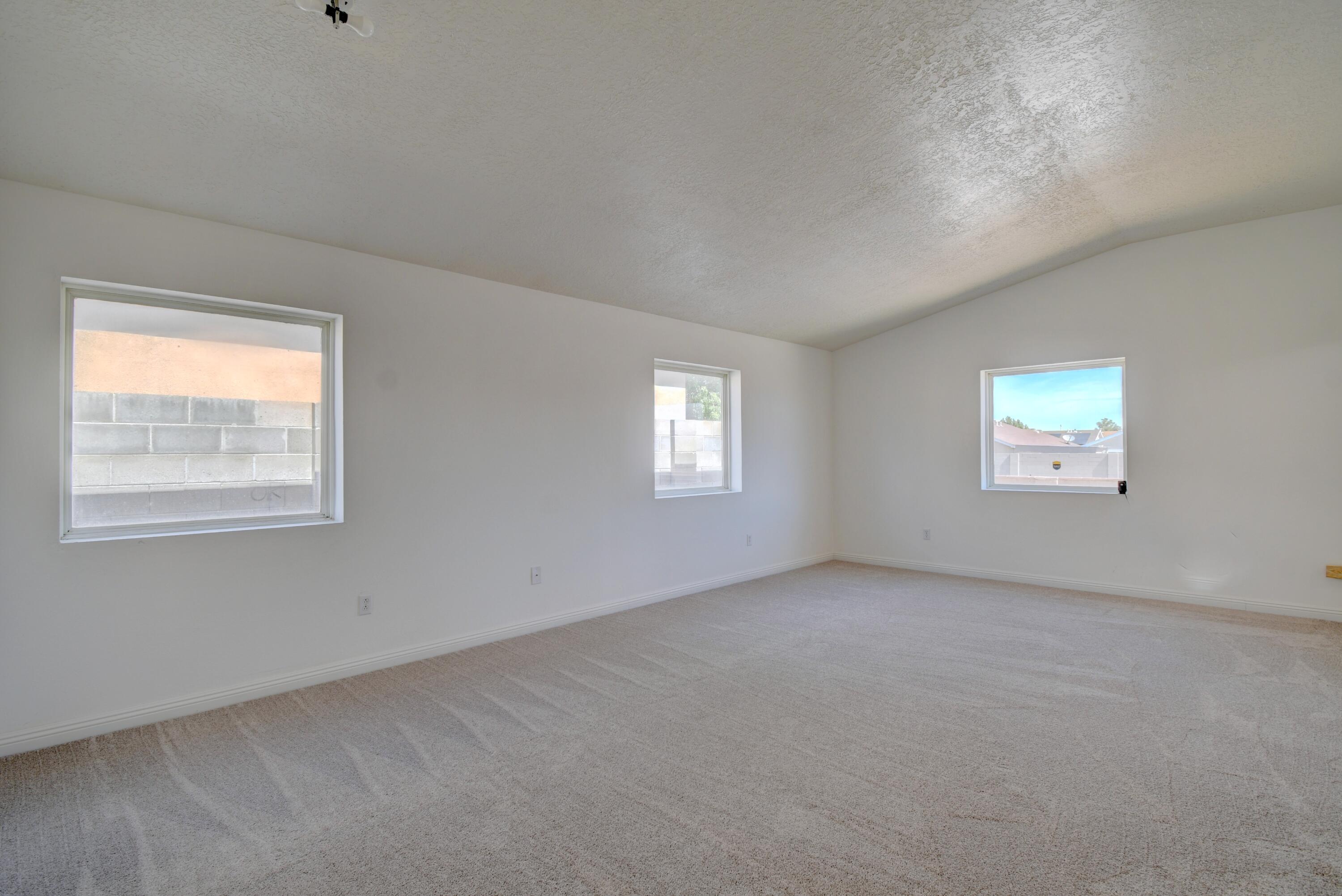 Photo 4 of 18 of 9005 Skylight Avenue SW house