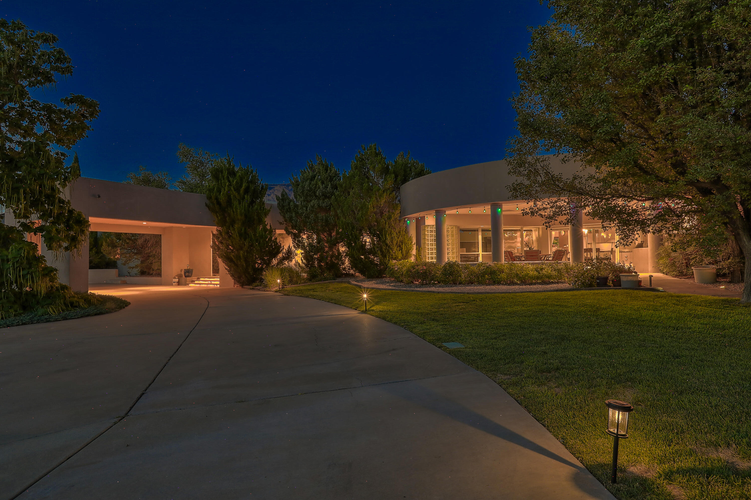 Photo 1 of 85 of 11701 San Rafael Avenue NE house