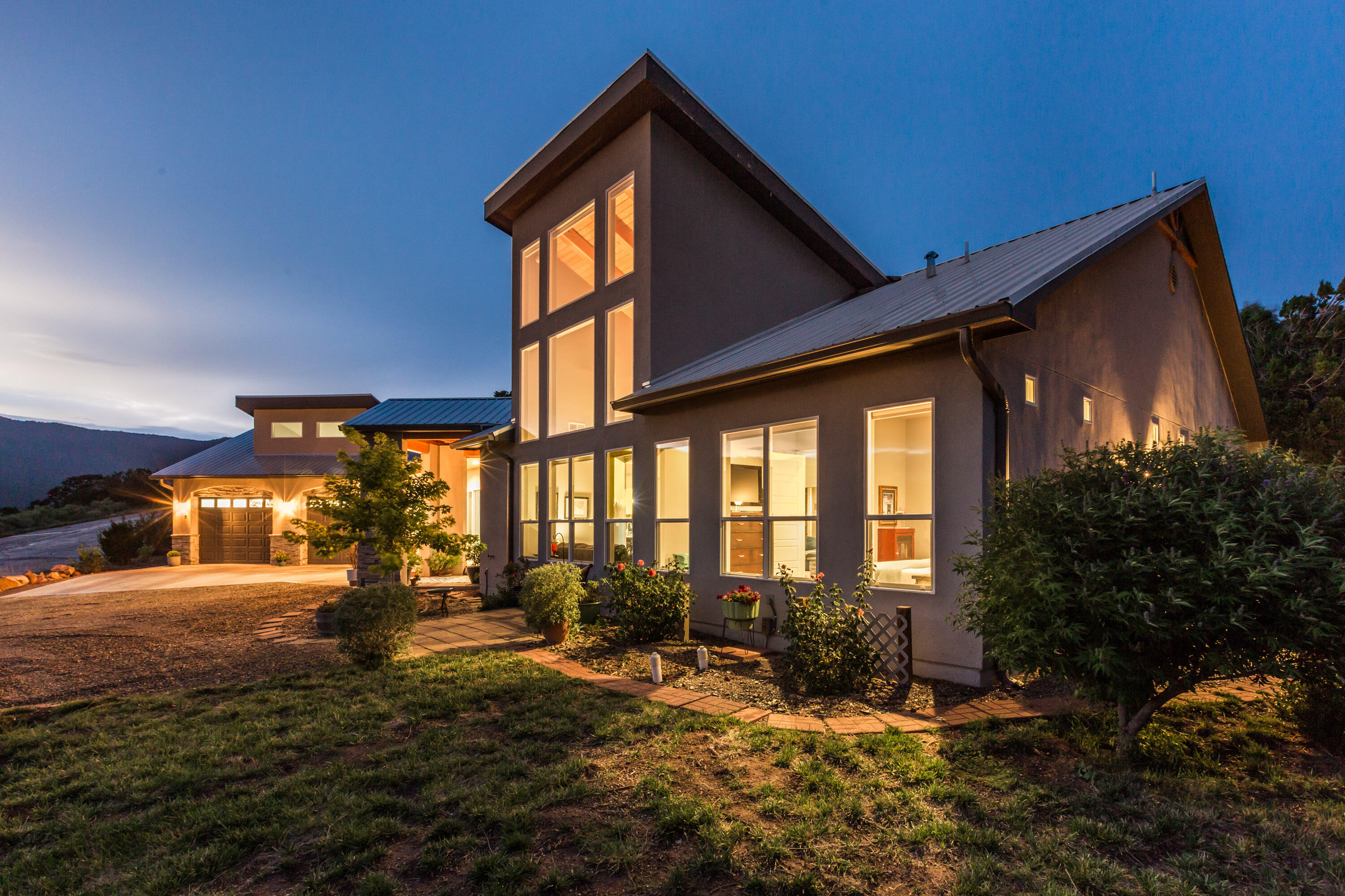 Photo 3 of 48 of 215 Sangre De Cristo Circle house