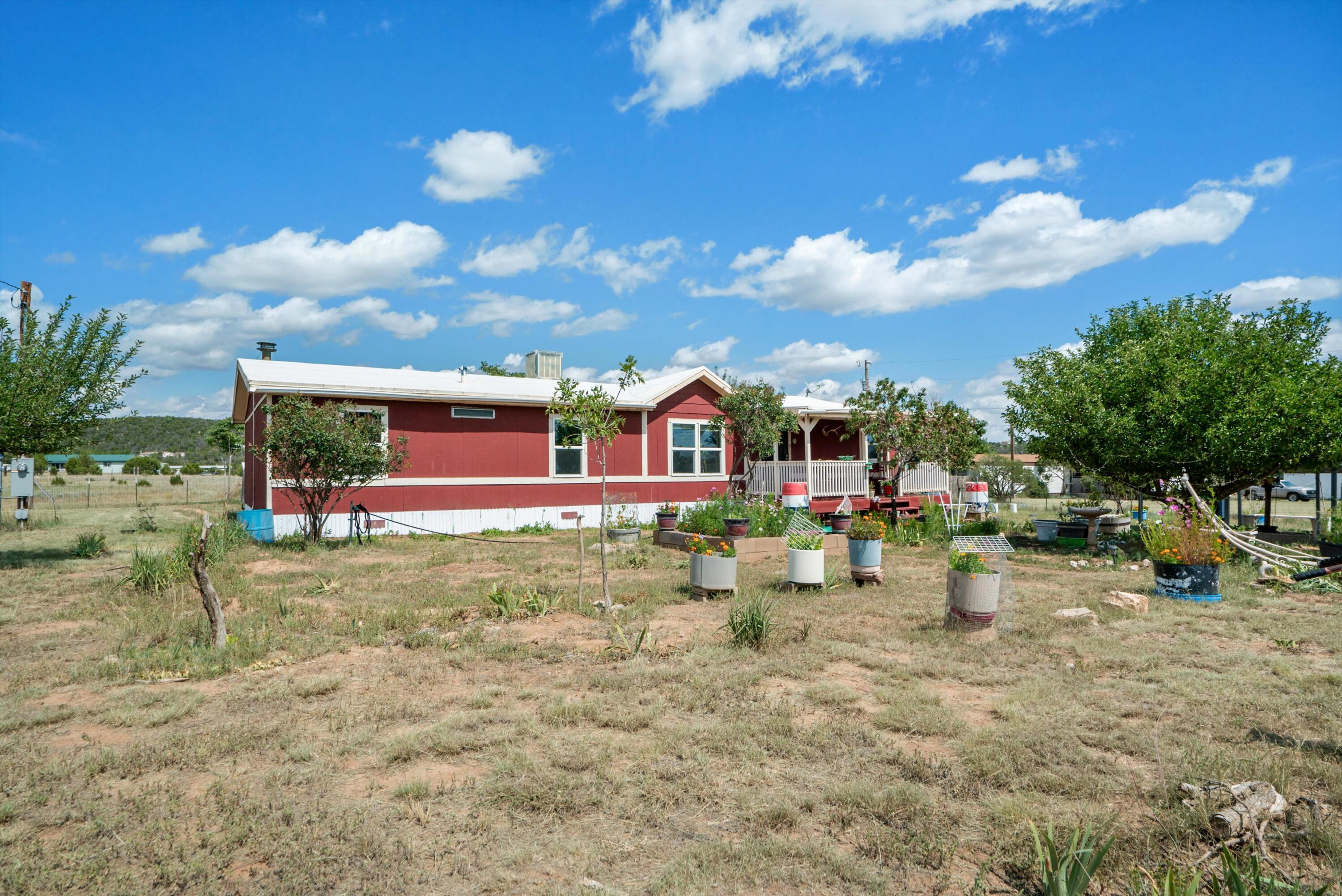 Photo 2 of 43 of 5 Quiet Valley Loop mobile home