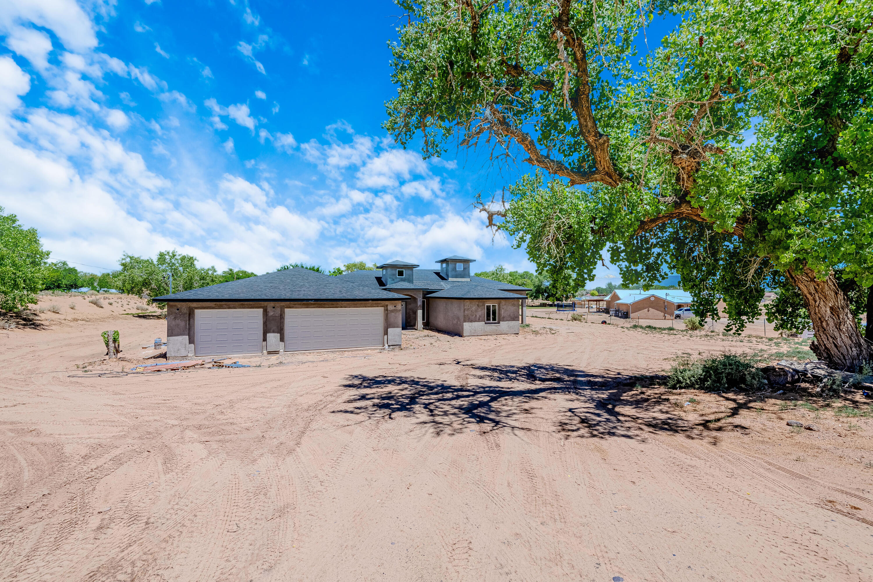 Photo 1 of 28 of 1688 Sichler Road SW house