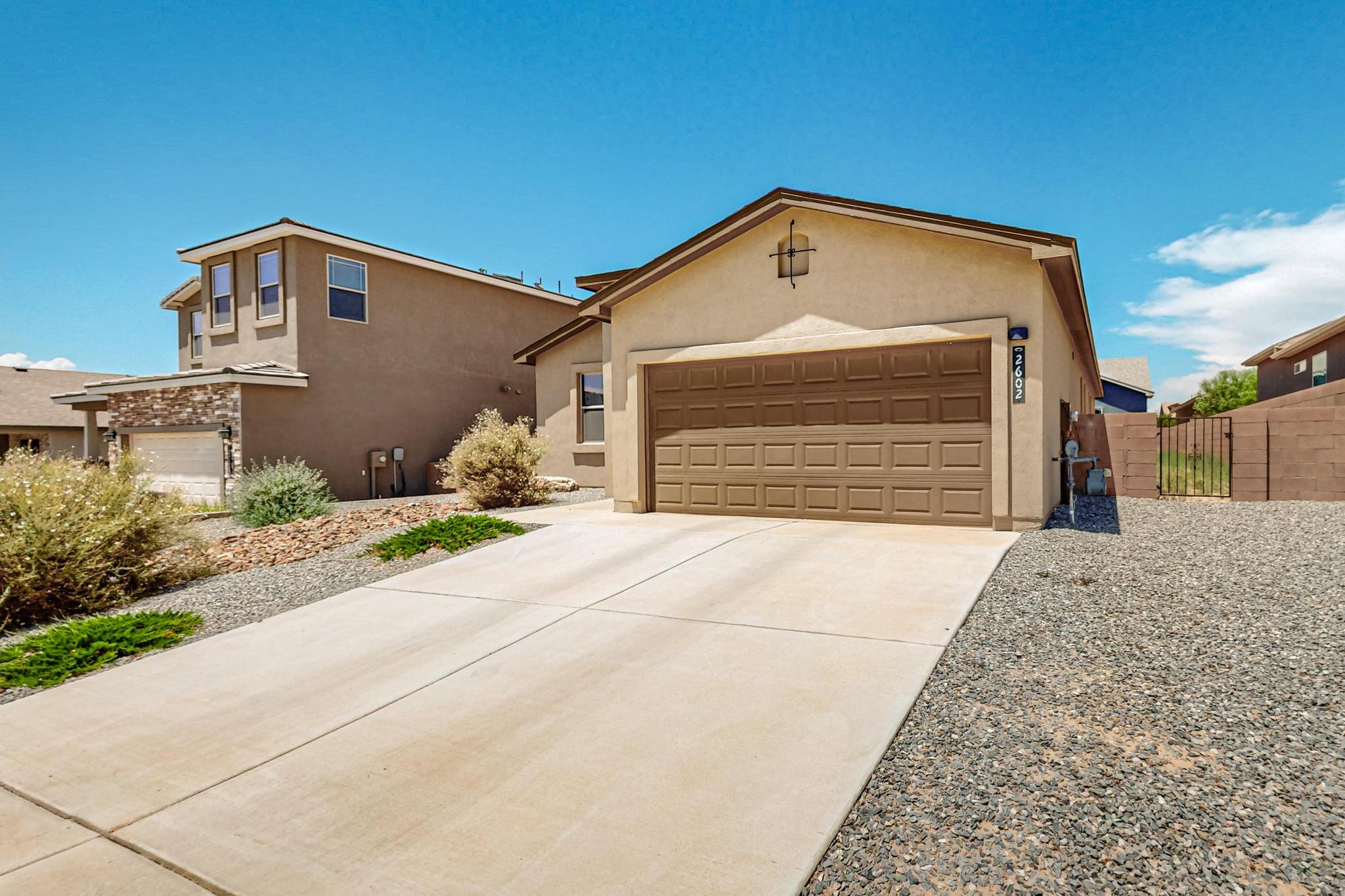 Photo 3 of 33 of 2602 Camino Plata Loop NE house