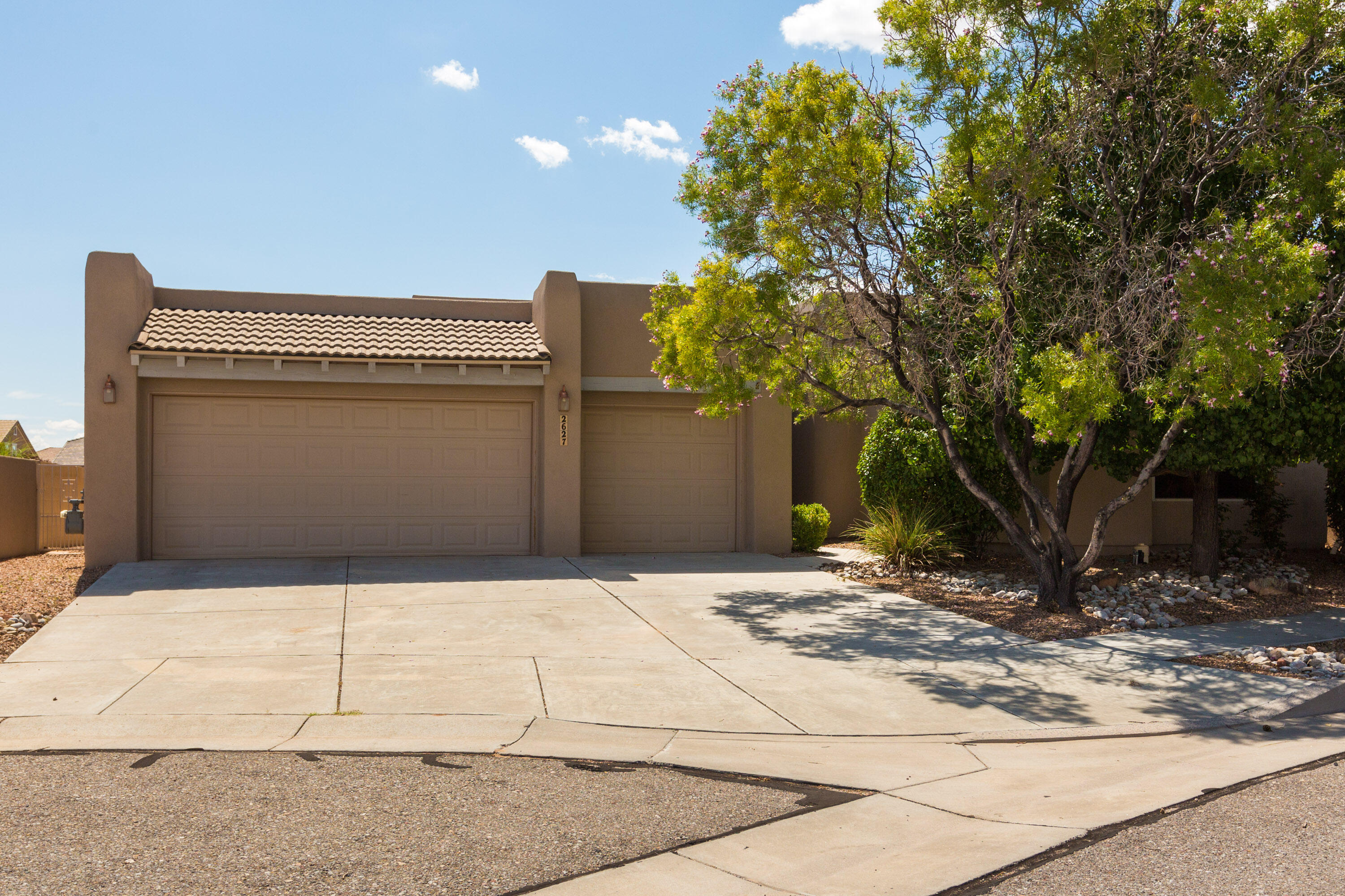 Photo 1 of 39 of 2627 Vista Manzano Loop NE house