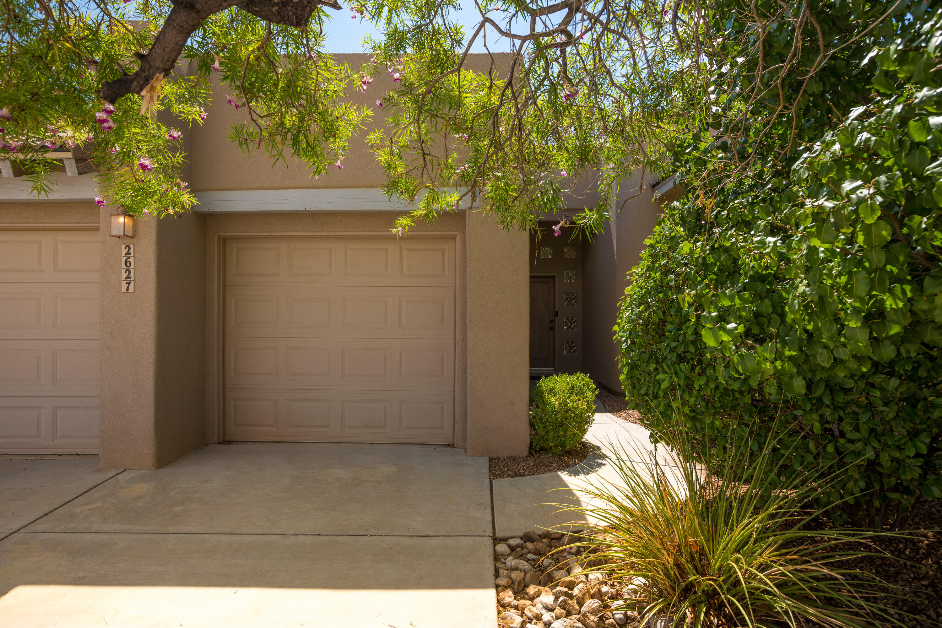 Photo 22 of 39 of 2627 Vista Manzano Loop NE house