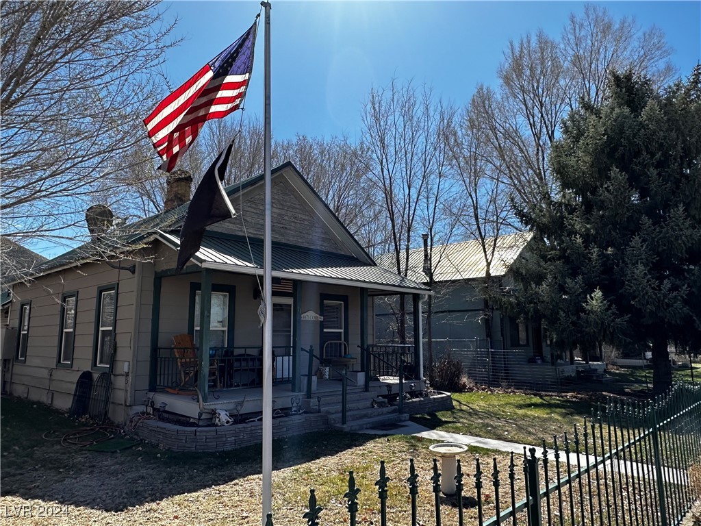 Photo 3 of 20 of 11 Company Row house