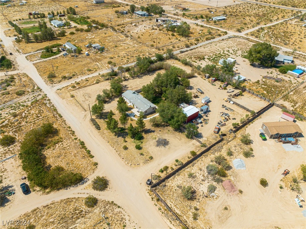 Photo 59 of 67 of 2720 Emerald Avenue mobile home